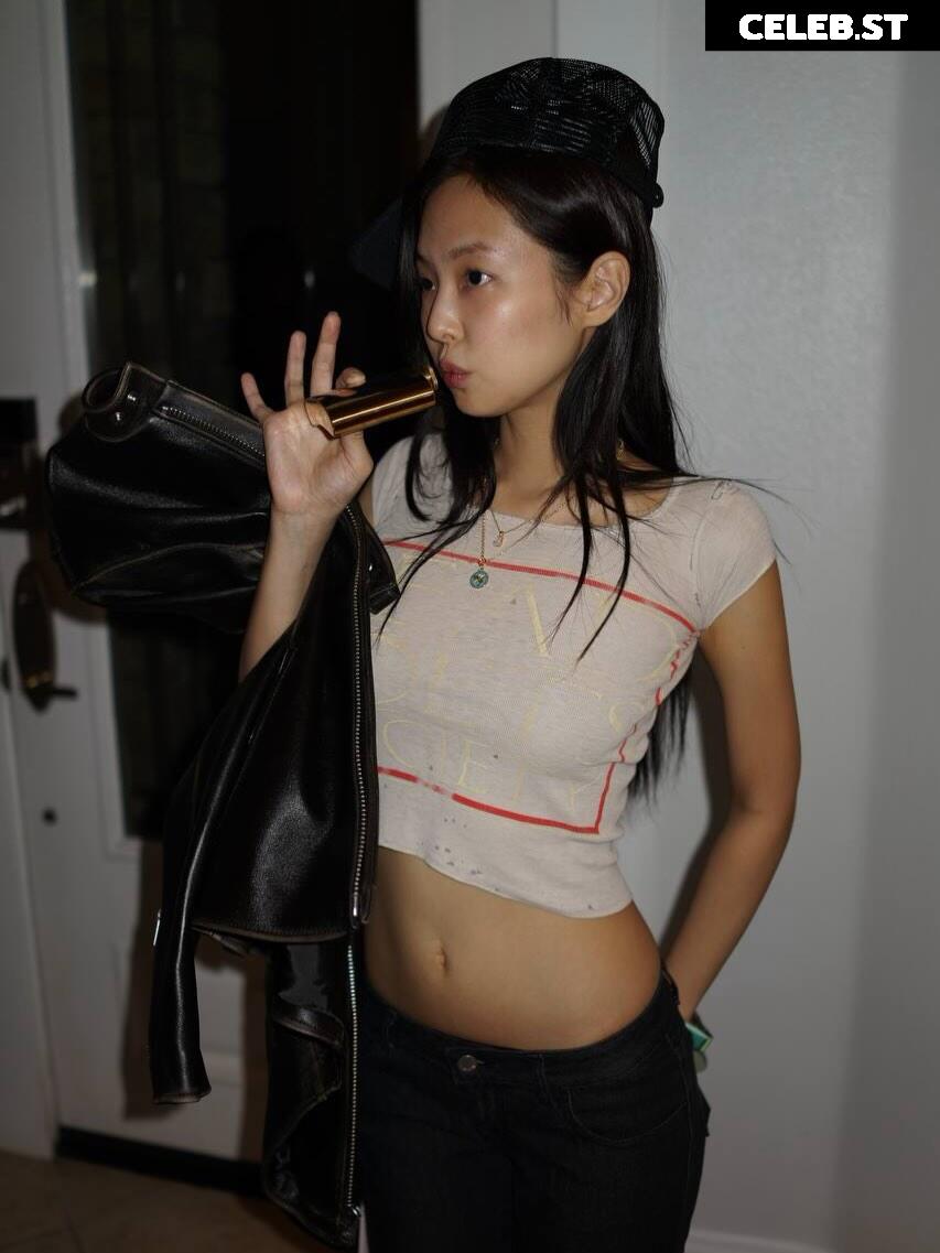 Jennie | BLΛƆKPIИK (Blackpink) Image 23837979