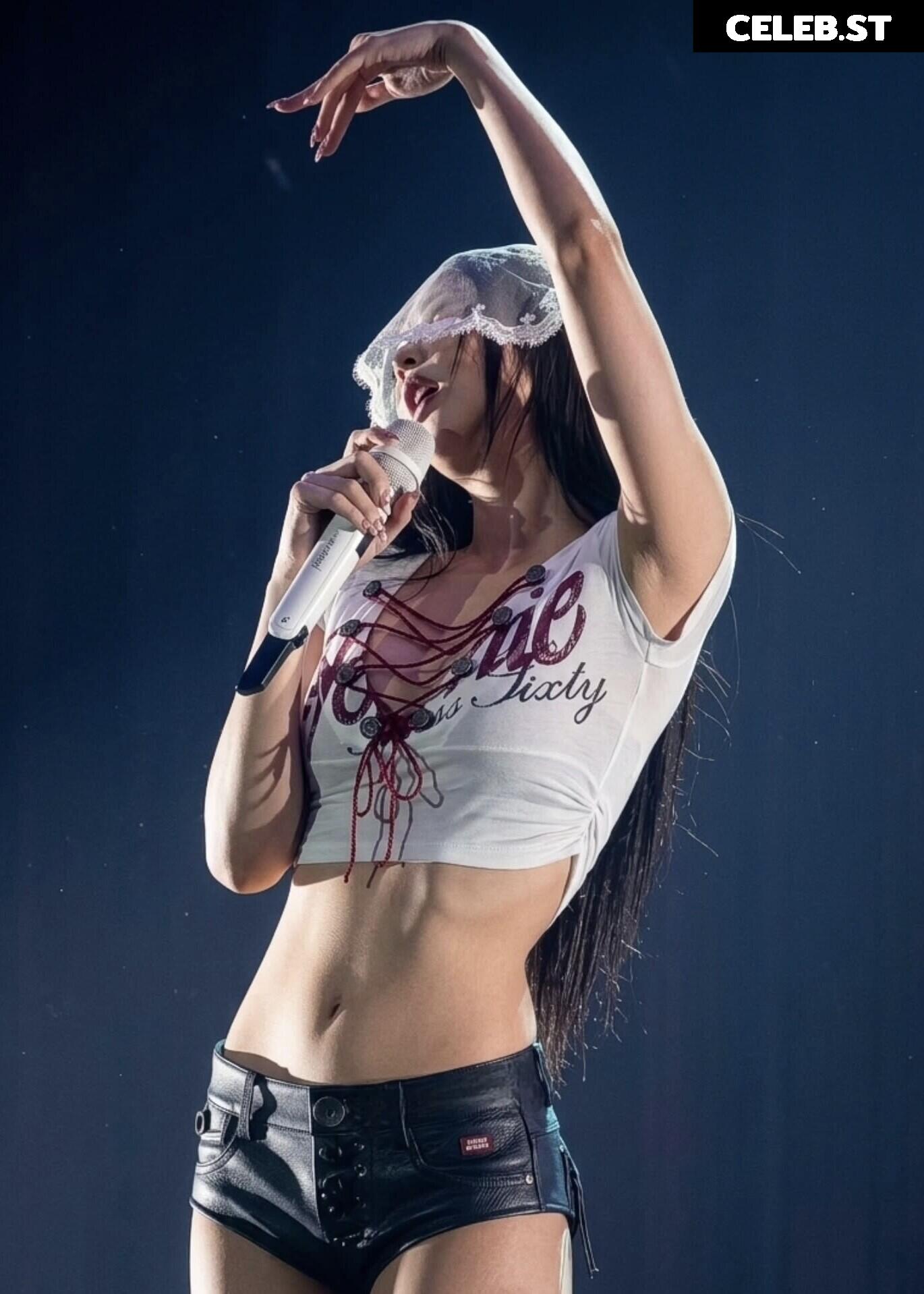 Jennie | BLΛƆKPIИK (Blackpink) Image 23837822