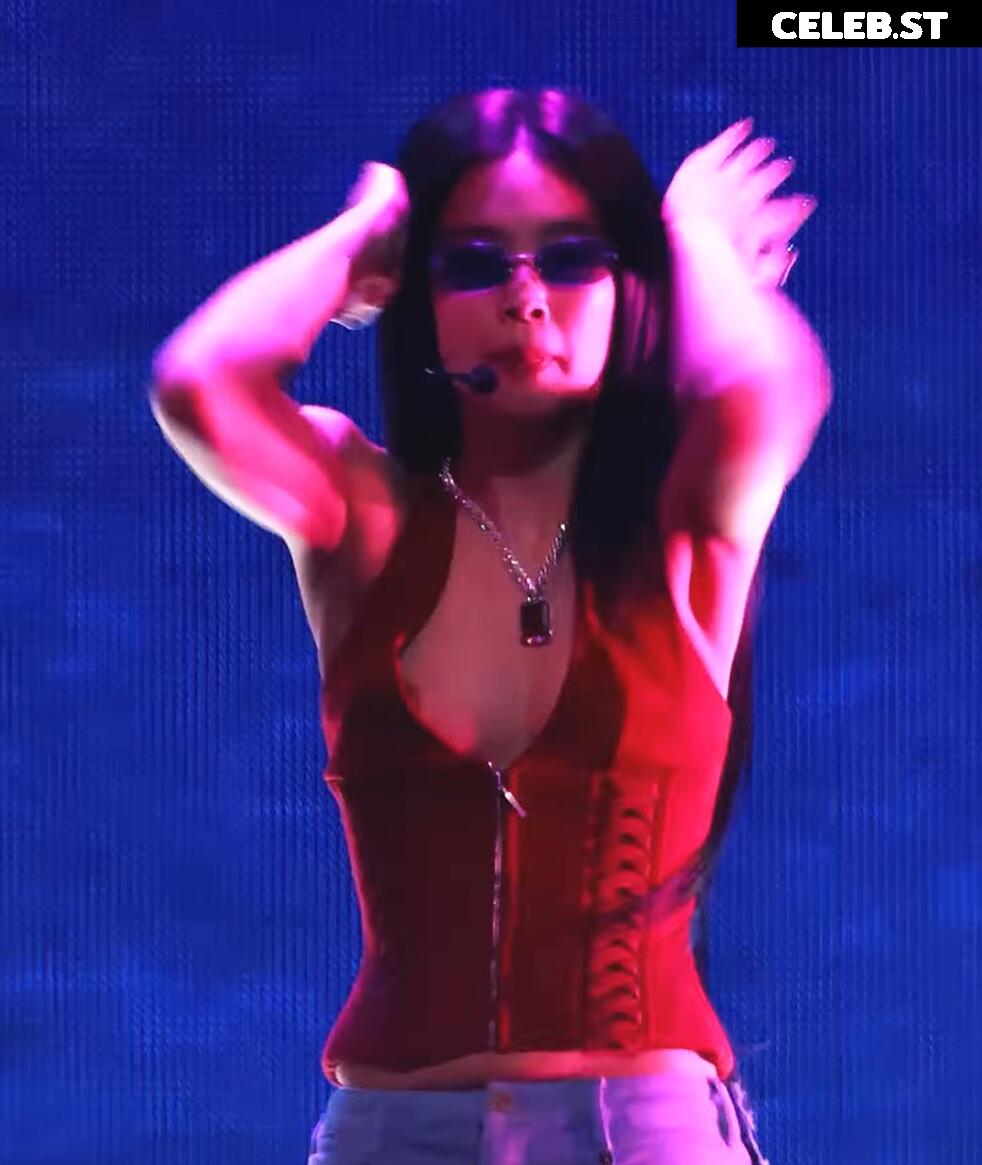 Jennie | BLΛƆKPIИK (Blackpink) Image 23837530
