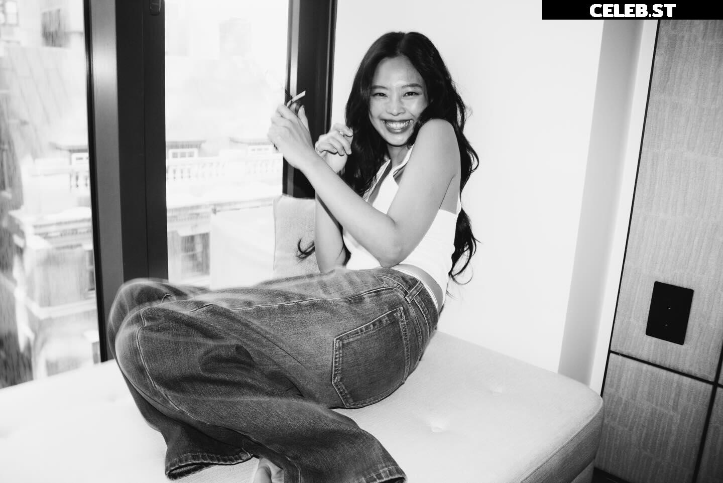 Jennie | BLΛƆKPIИK (Blackpink) Image 23837576