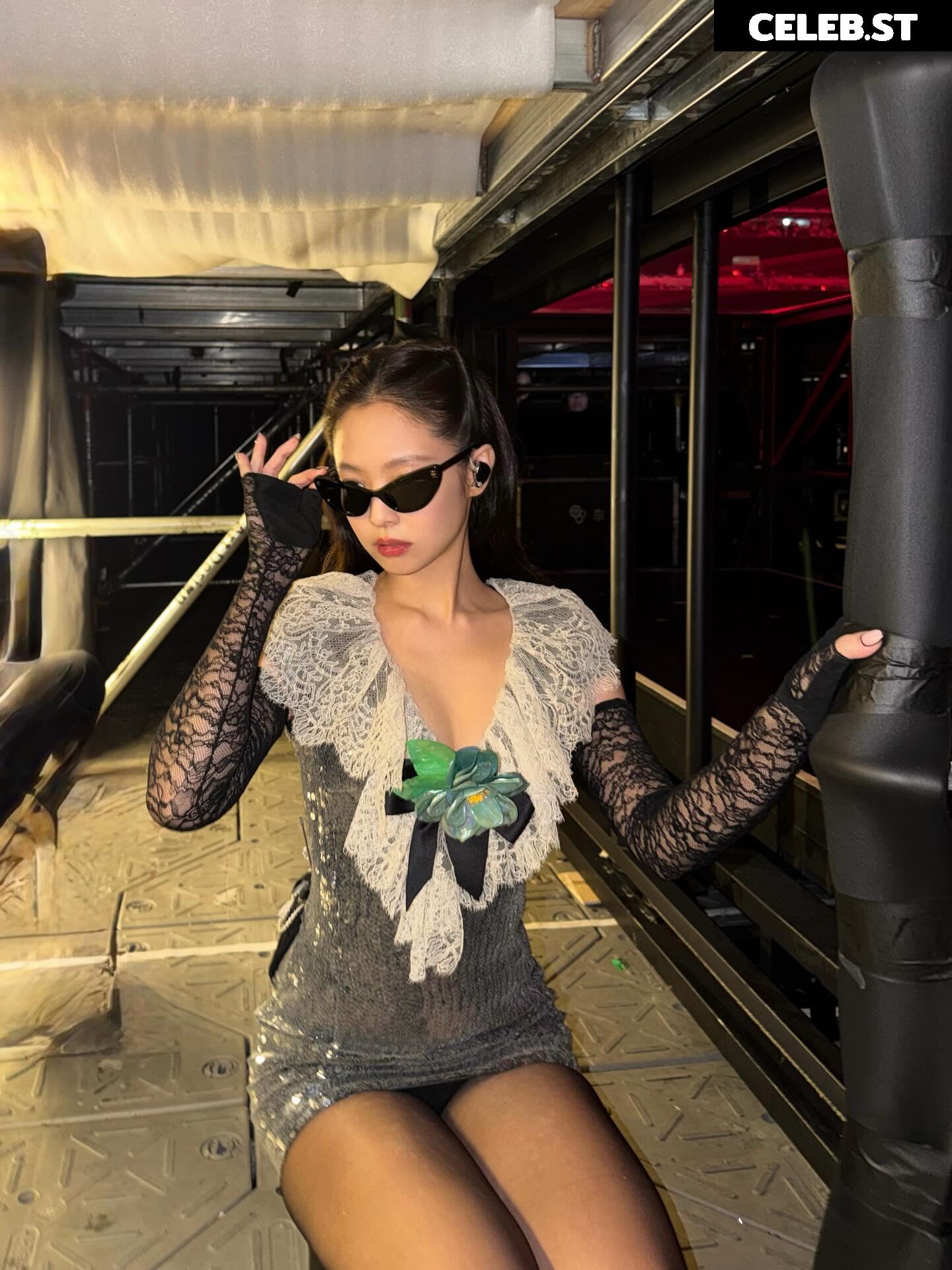 Jennie | BLΛƆKPIИK (Blackpink) Image 23837449