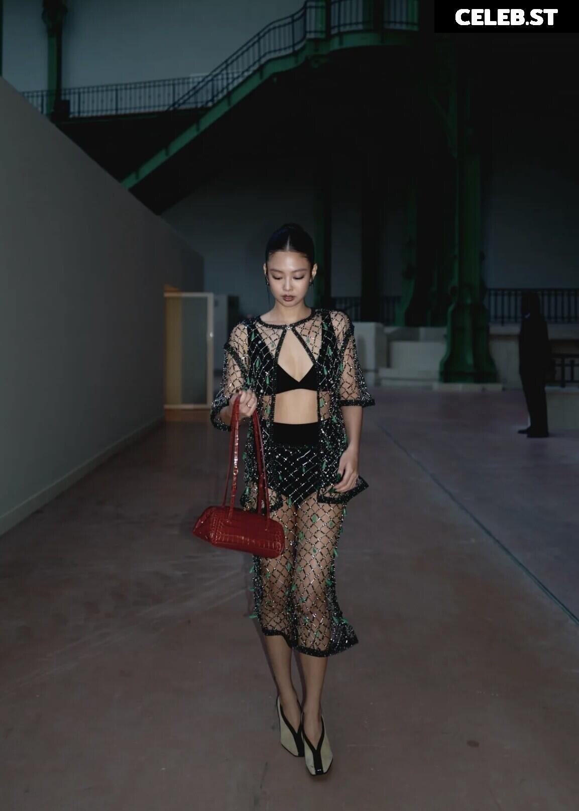 Jennie | BLΛƆKPIИK (Blackpink) Image 23837792