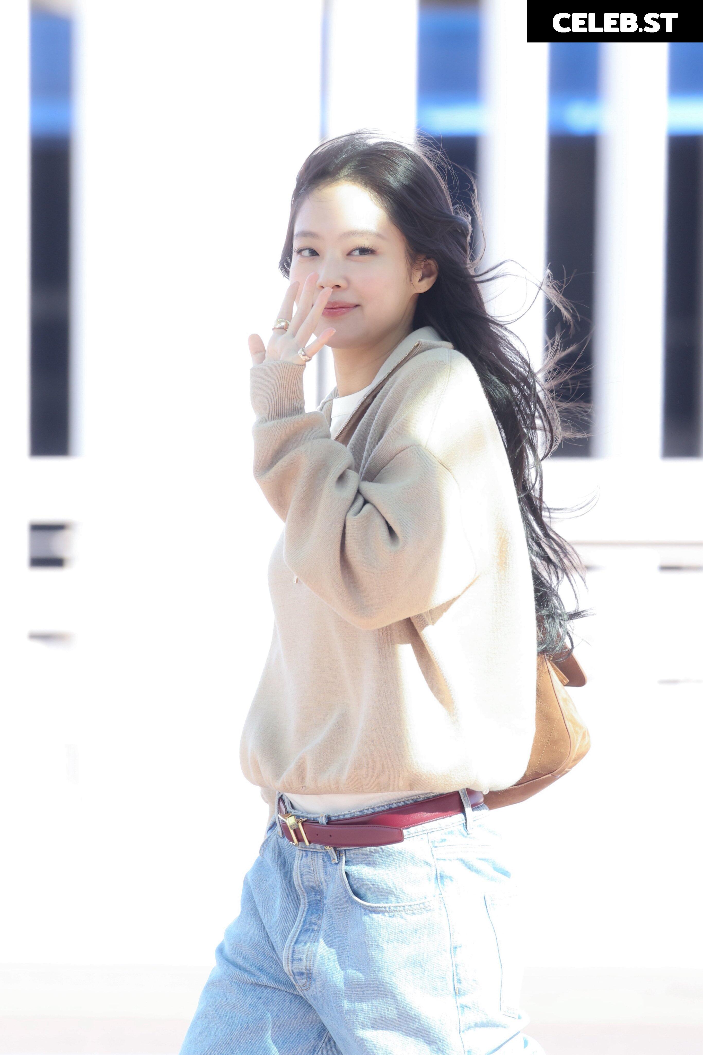 Jennie | BLΛƆKPIИK (Blackpink) Image 23837645