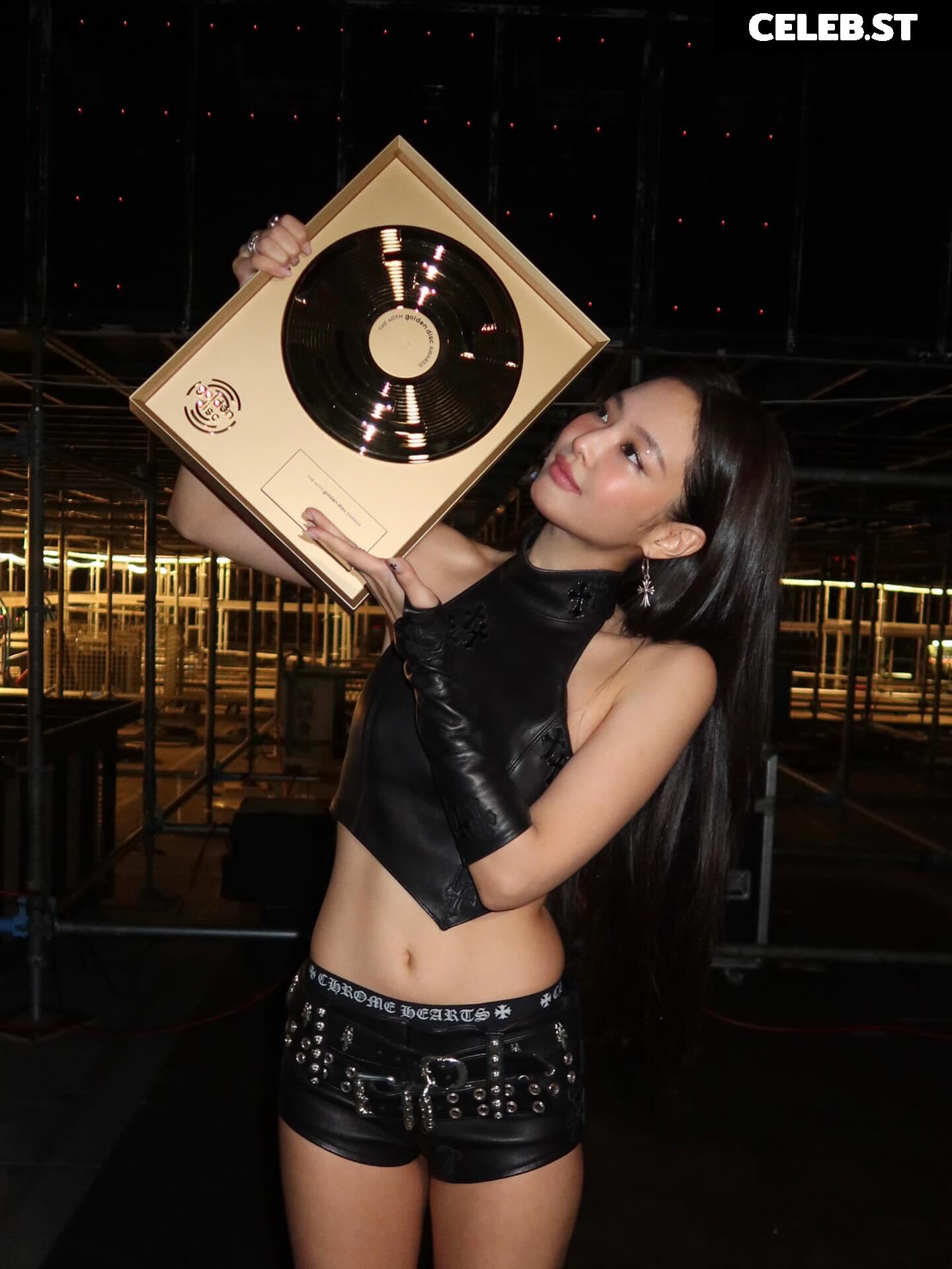 Jennie | BLΛƆKPIИK (Blackpink) Image 23837180