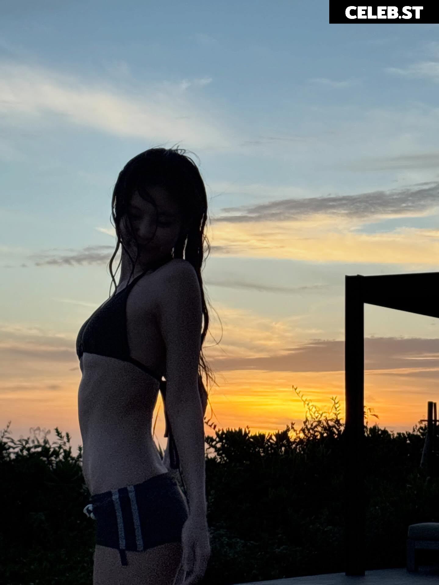 Jennie | BLΛƆKPIИK (Blackpink) Image 23837021