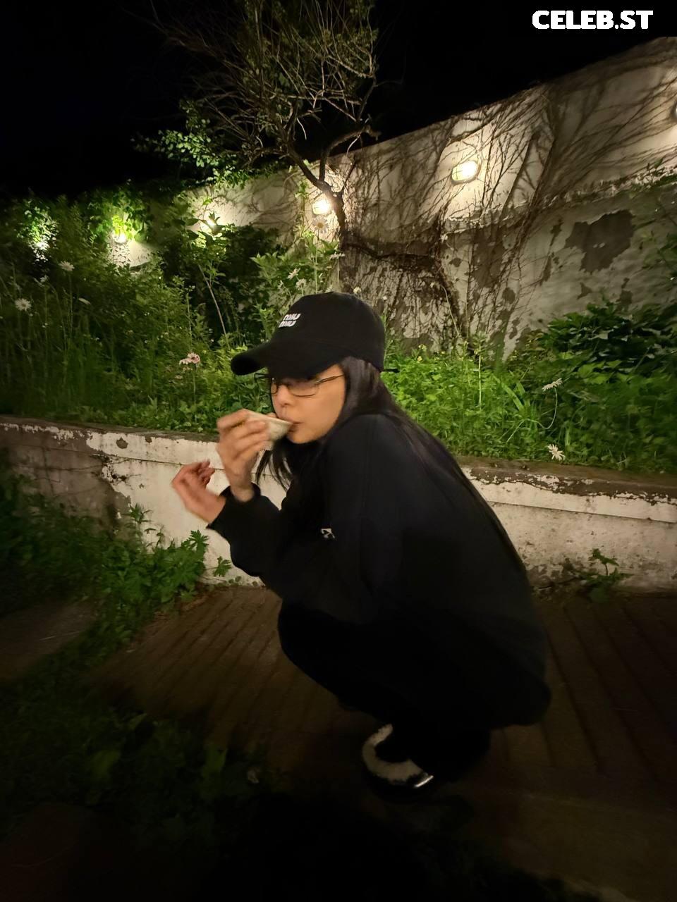 Jennie | BLΛƆKPIИK (Blackpink) Image 23837024