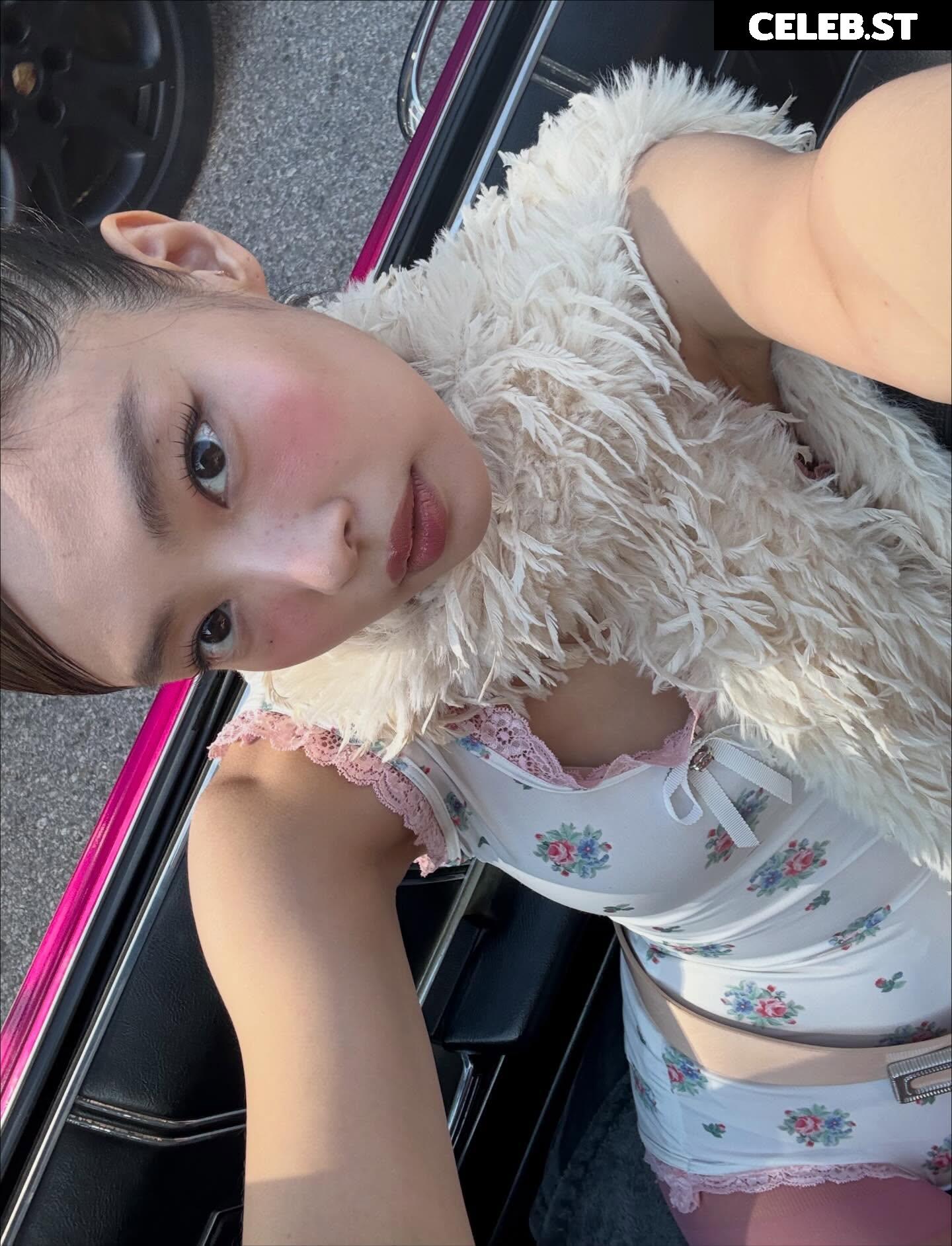 Jennie | BLΛƆKPIИK (Blackpink) Image 23837053