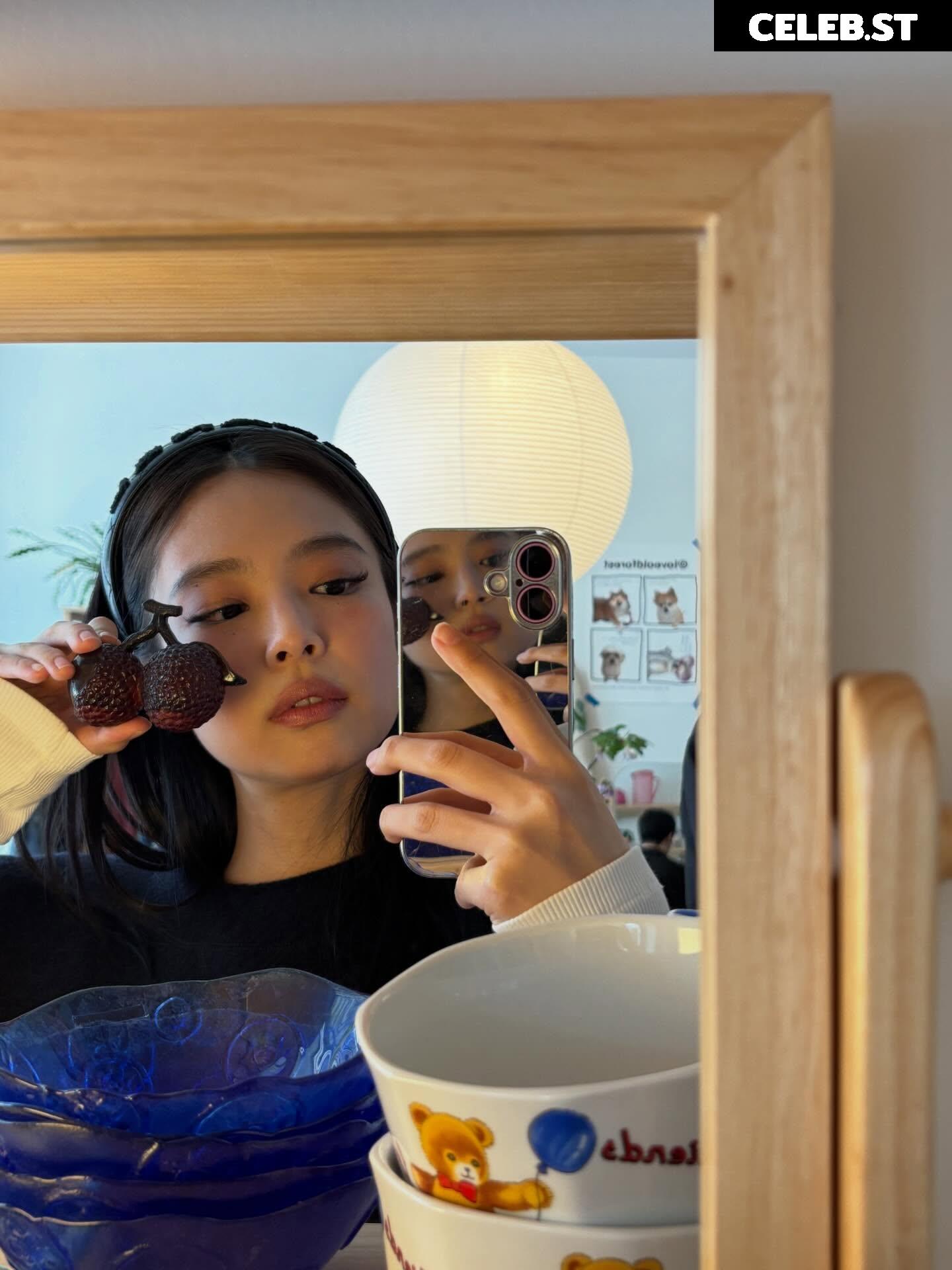 Jennie | BLΛƆKPIИK (Blackpink) Image 23837044