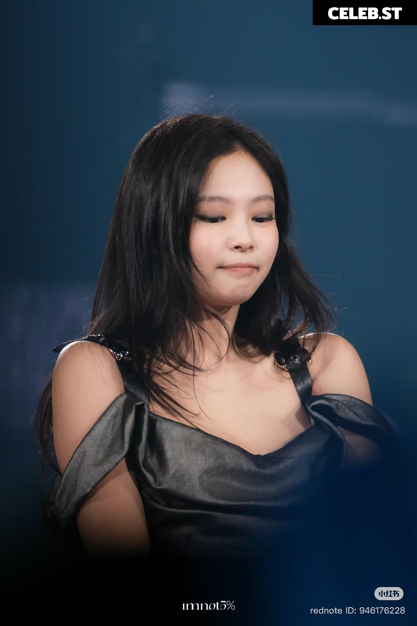 Jennie | BLΛƆKPIИK (Blackpink) Image 23837398