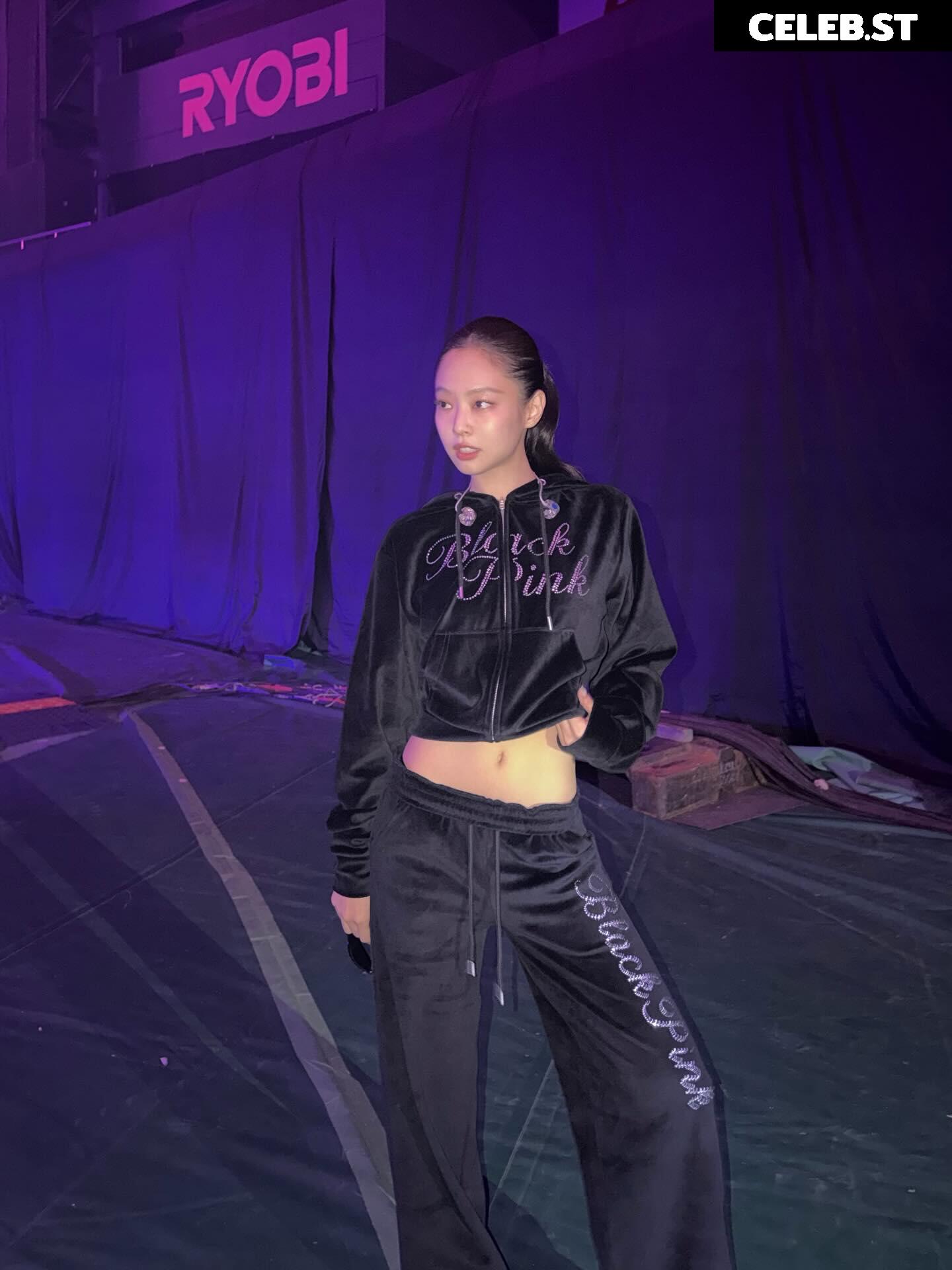 Jennie | BLΛƆKPIИK (Blackpink) Image 23837387