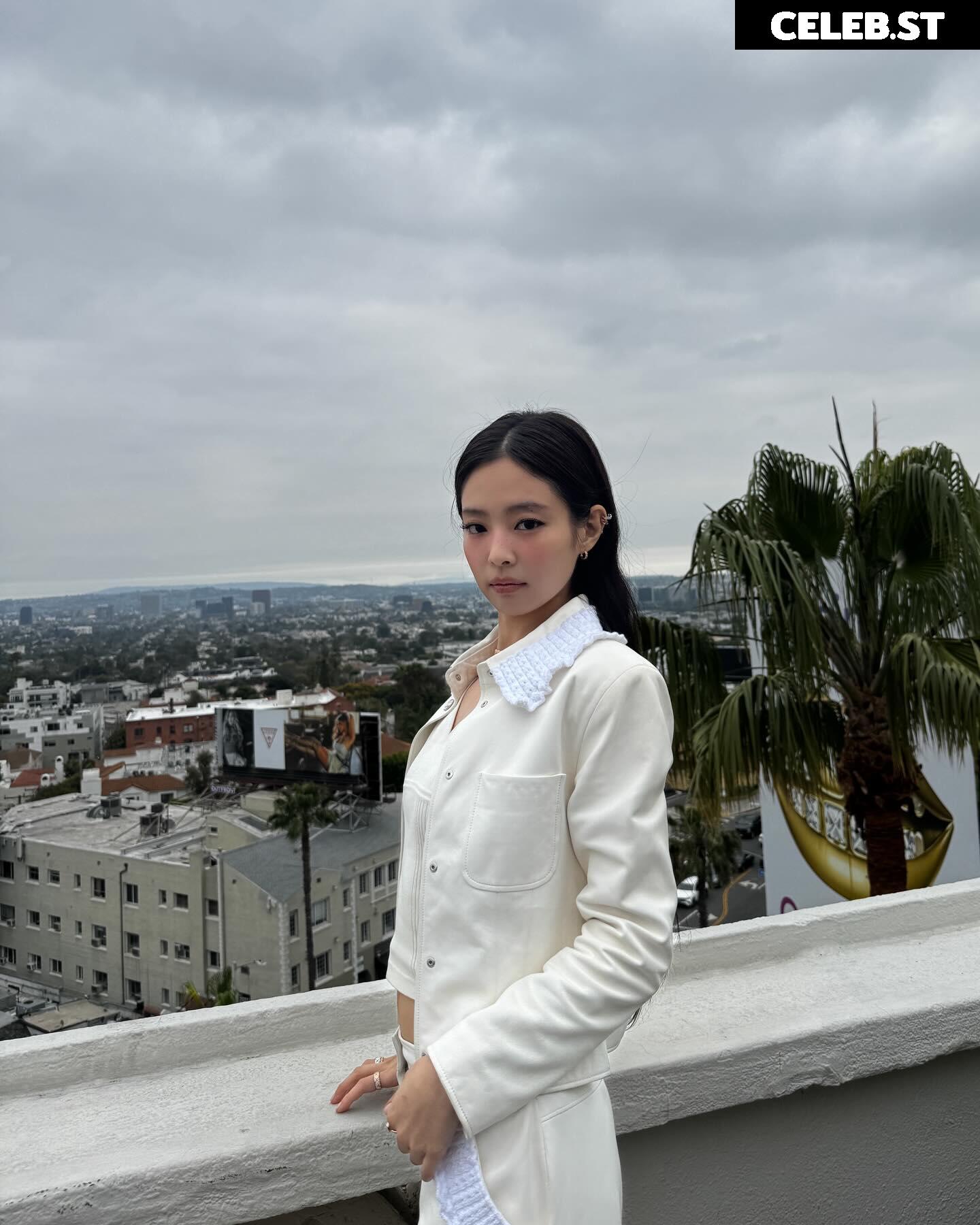 Jennie | BLΛƆKPIИK (Blackpink) Image 23837336
