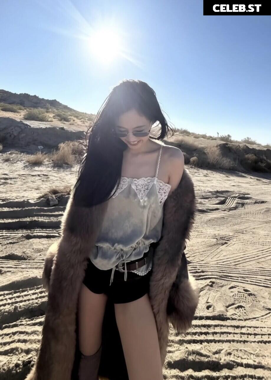 Jennie | BLΛƆKPIИK (Blackpink) Image 23837261