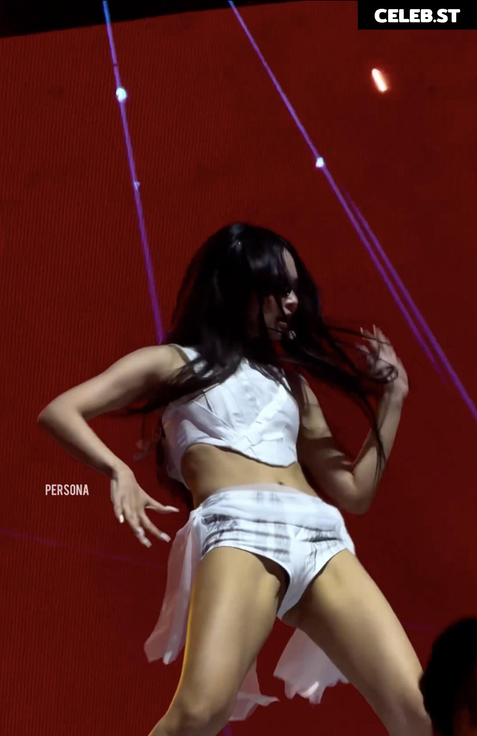 Jennie | BLΛƆKPIИK (Blackpink) Image 23836926