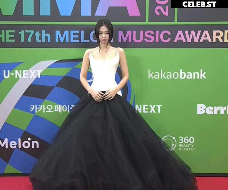 Jennie | BLΛƆKPIИK (Blackpink) Image 23836909