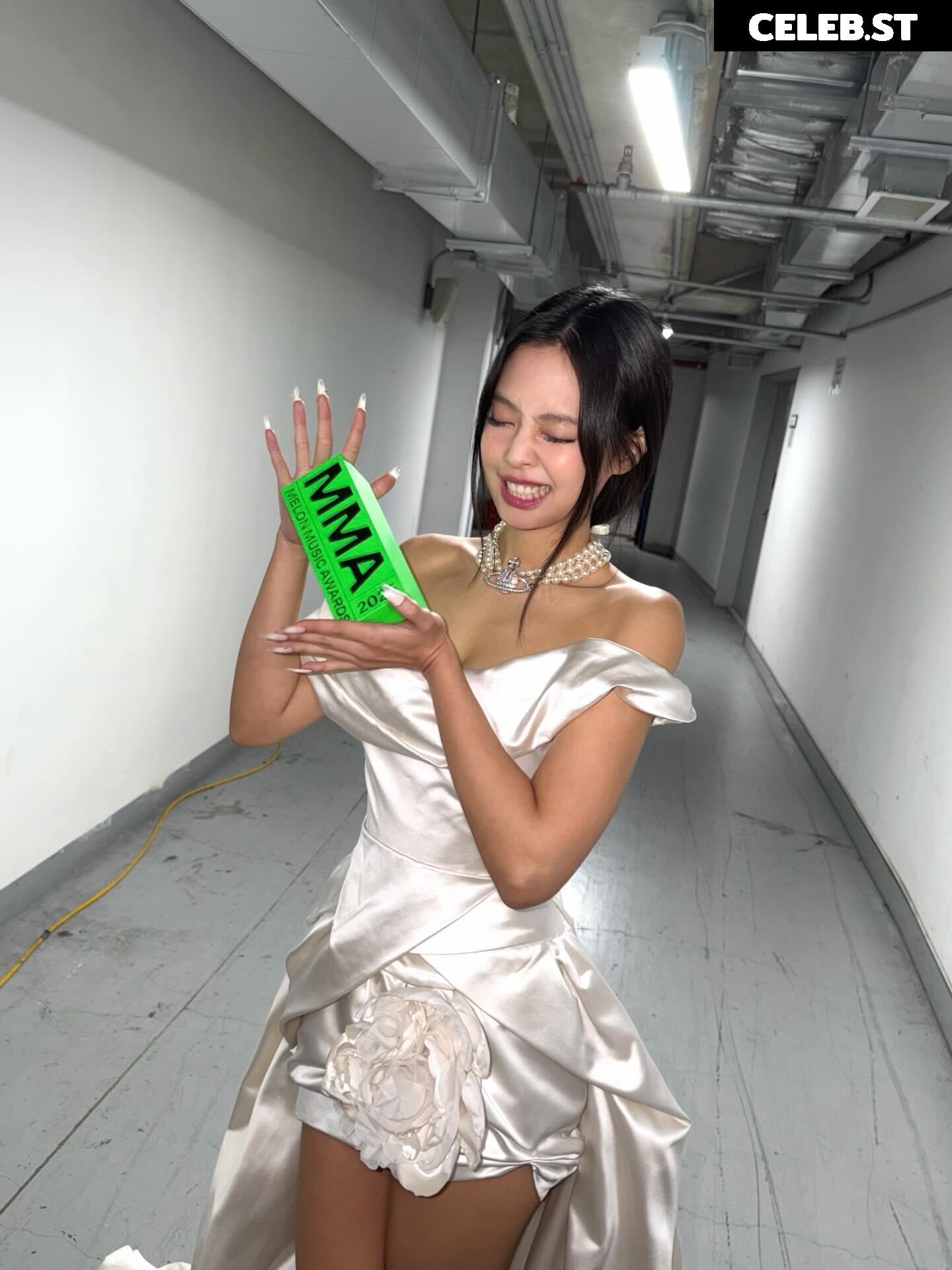 Jennie | BLΛƆKPIИK (Blackpink) Image 23836966