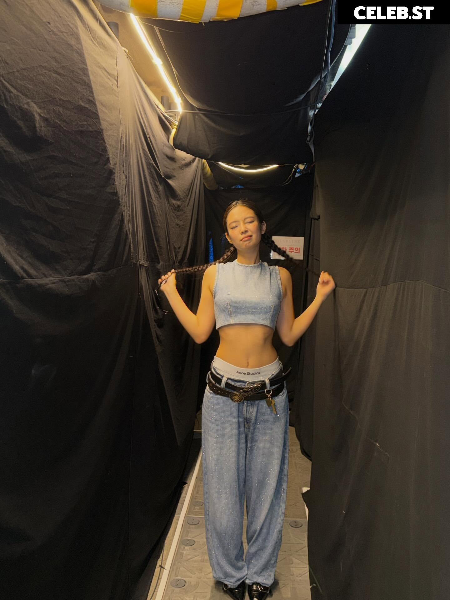 Jennie | BLΛƆKPIИK (Blackpink) Image 23836806