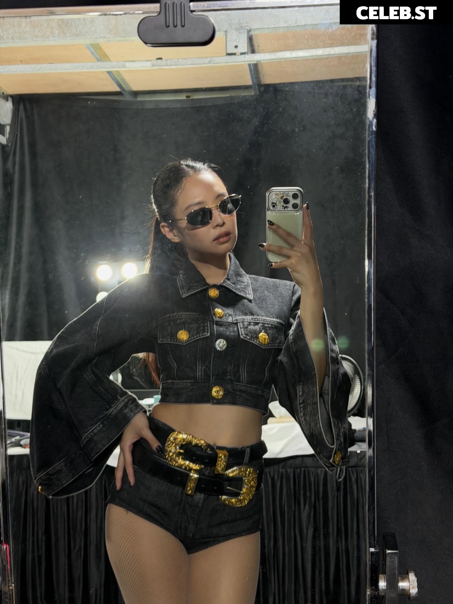 Jennie | BLΛƆKPIИK (Blackpink) Image 23836876
