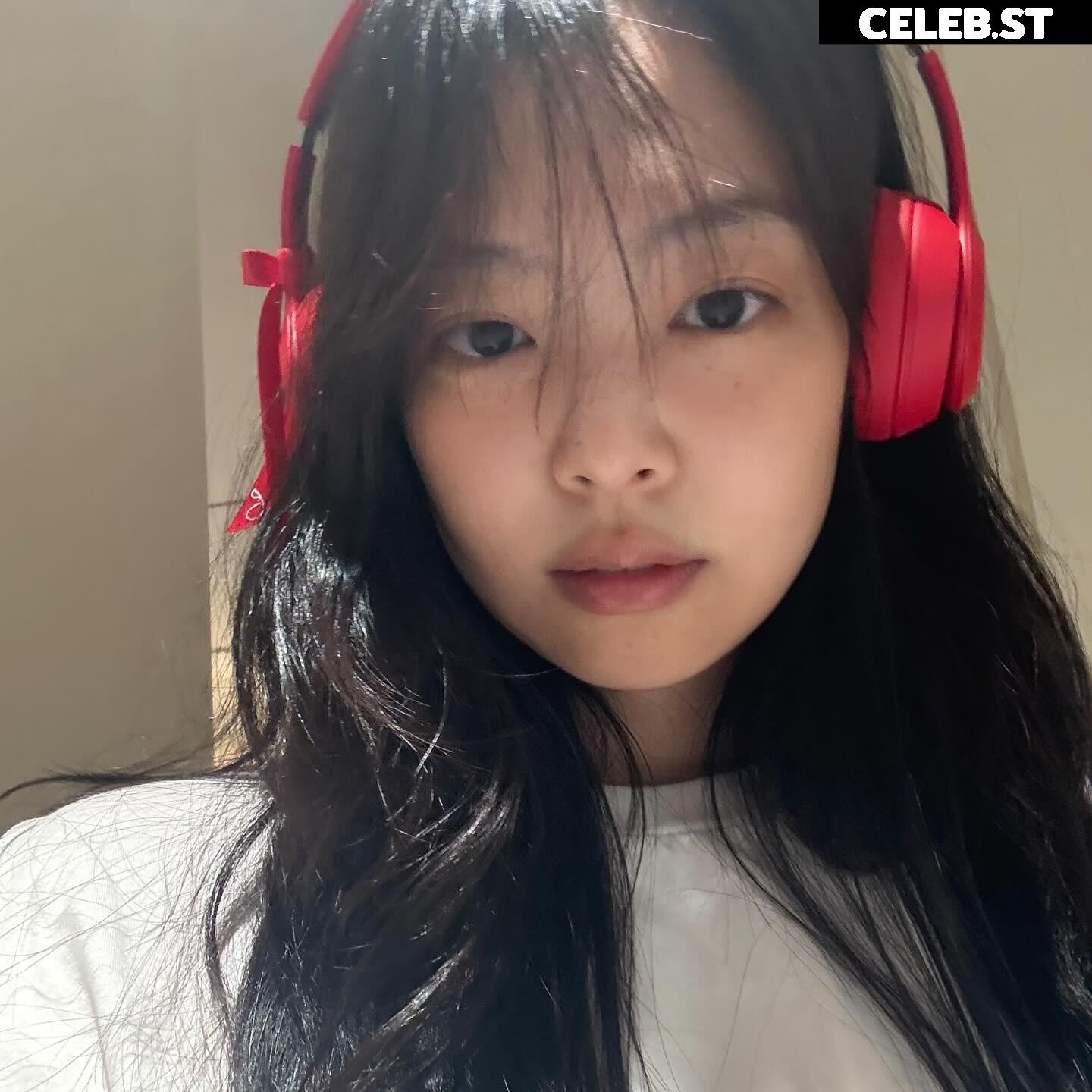 Jennie | BLΛƆKPIИK (Blackpink) Image 23836513
