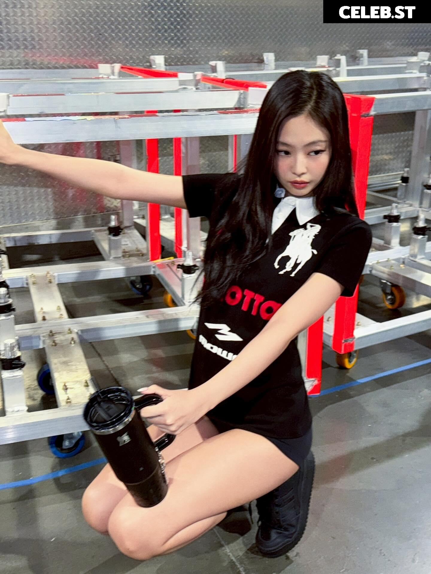Jennie | BLΛƆKPIИK (Blackpink) Image 23836534