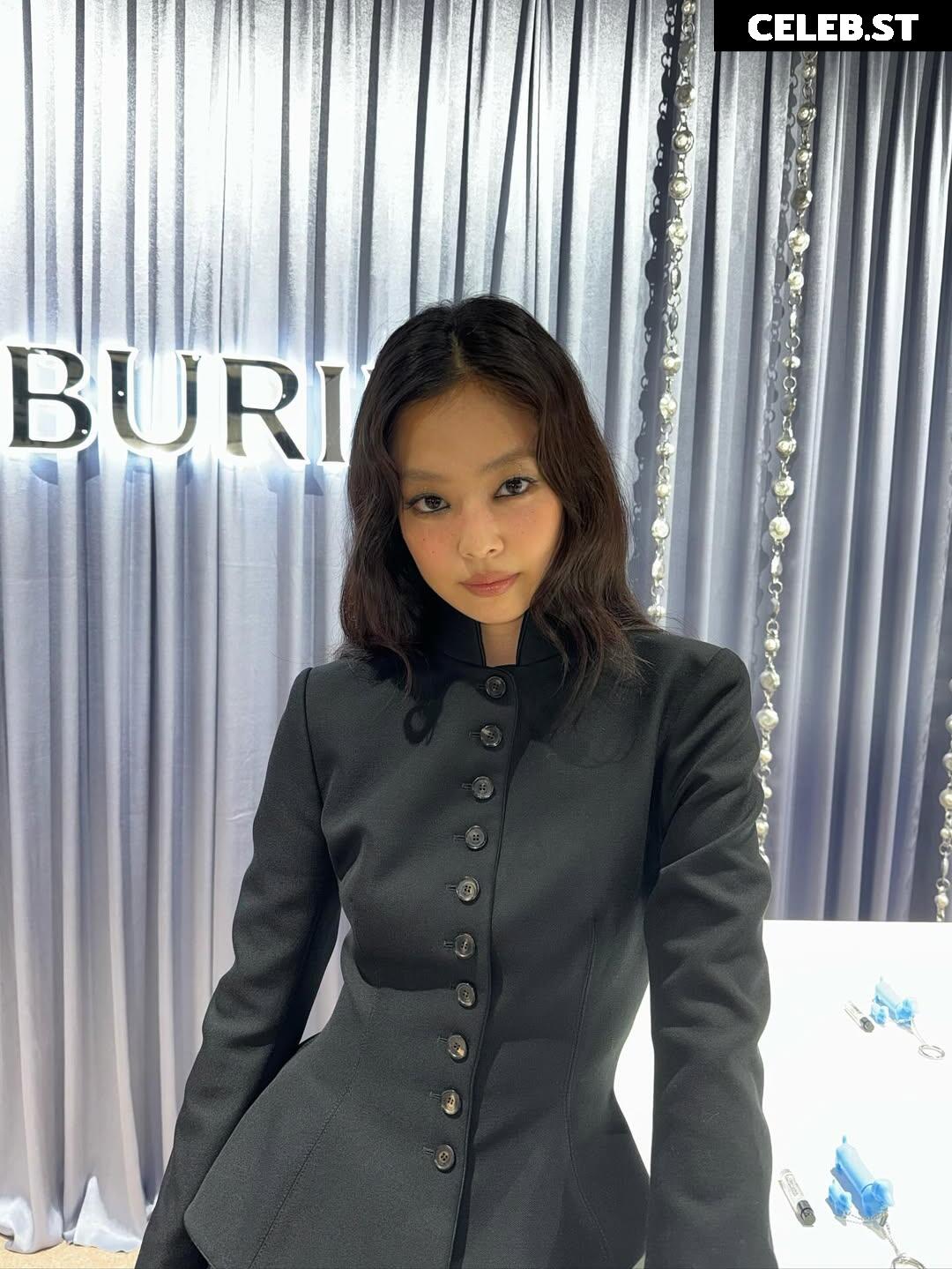 Jennie | BLΛƆKPIИK (Blackpink) Image 23836557