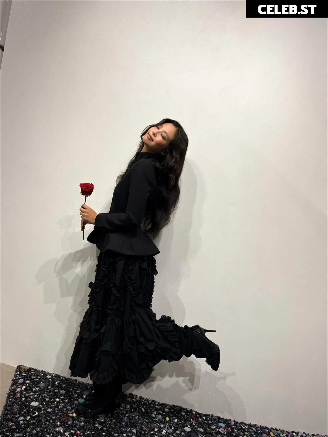 Jennie | BLΛƆKPIИK (Blackpink) Image 23836570