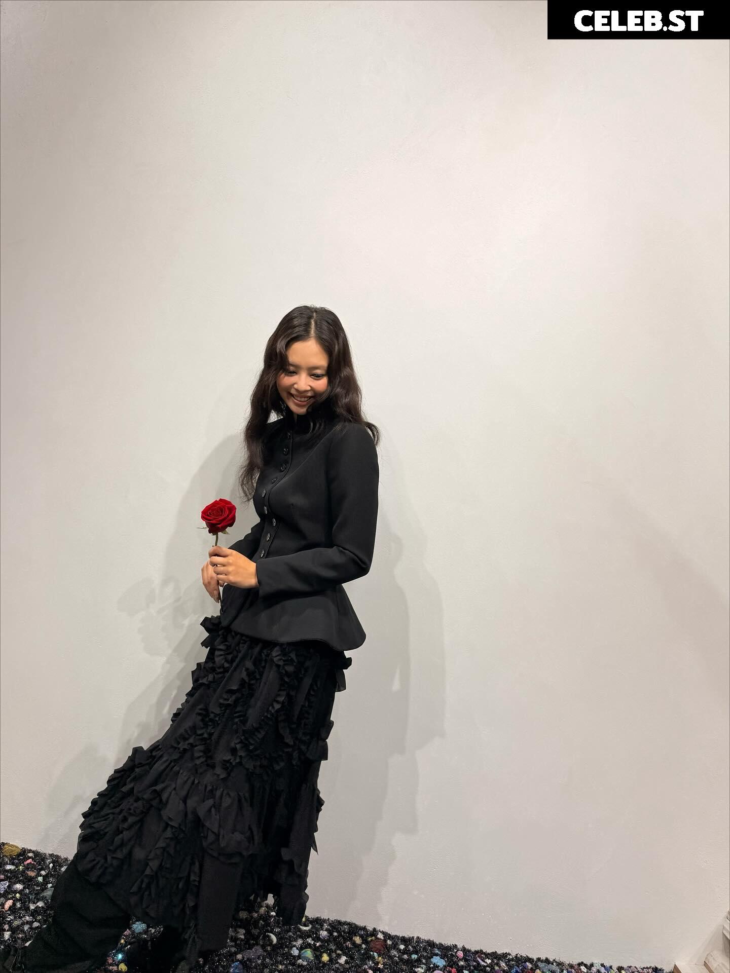 Jennie | BLΛƆKPIИK (Blackpink) Image 23836578