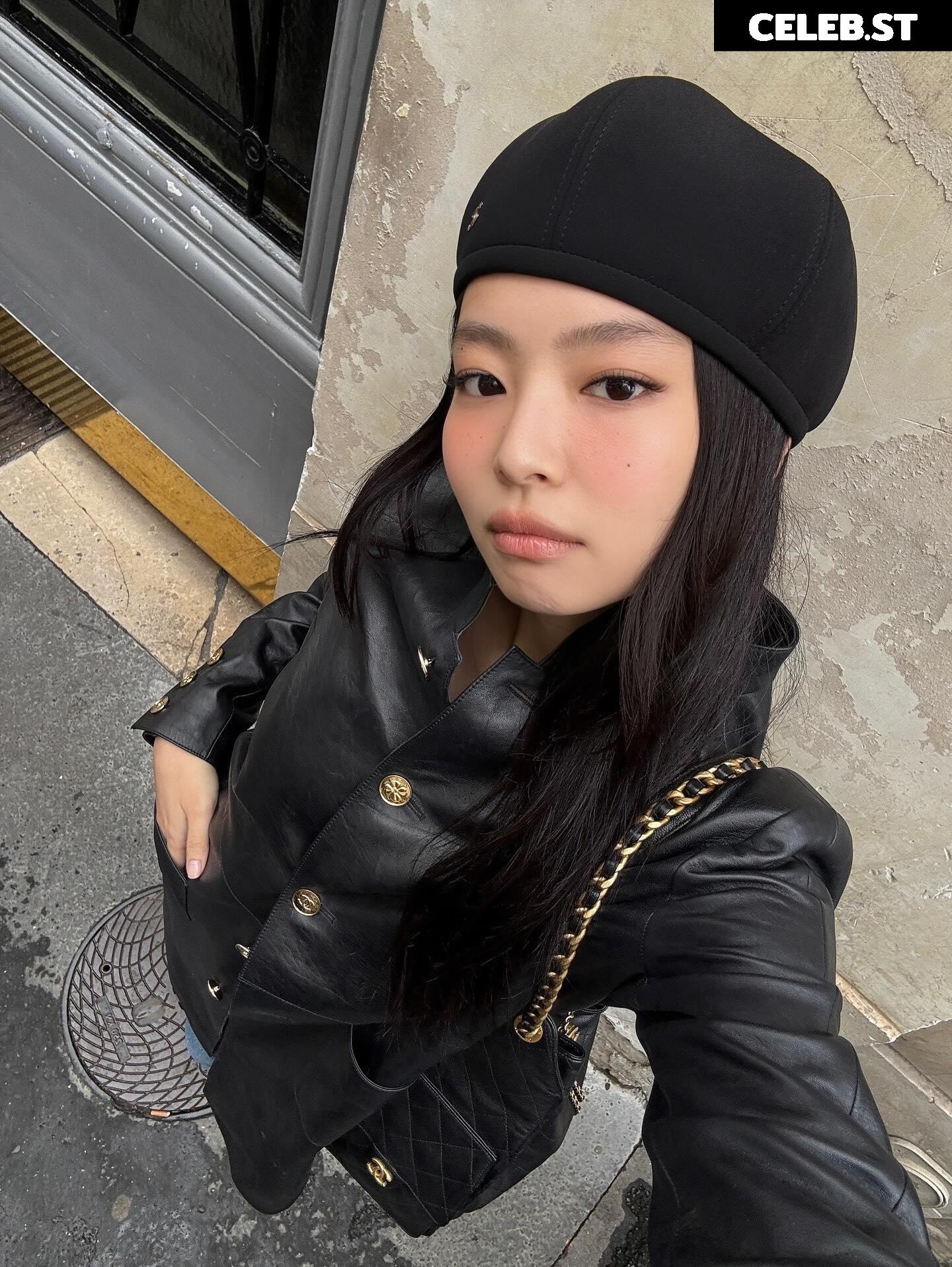 Jennie | BLΛƆKPIИK (Blackpink) Image 23836425