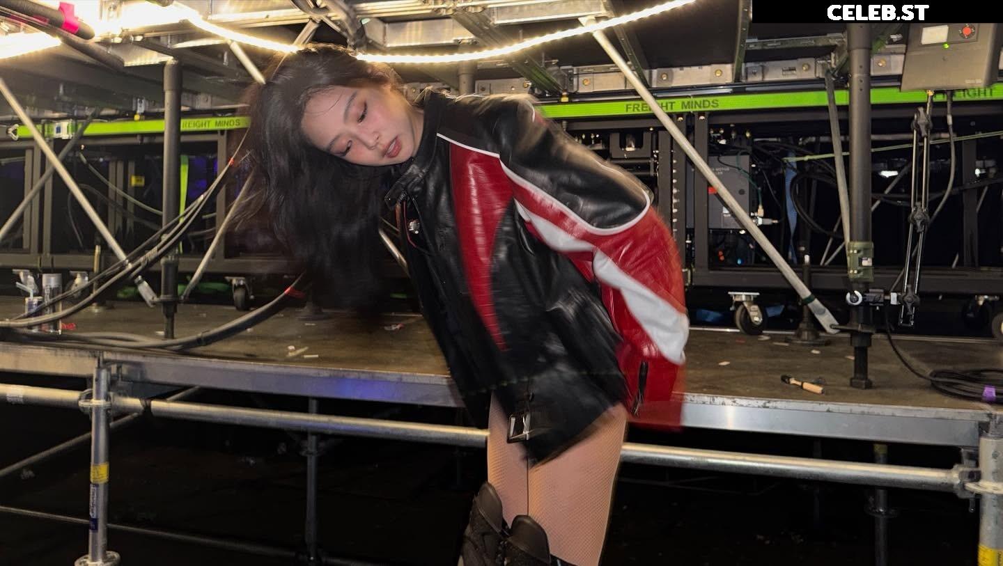 Jennie | BLΛƆKPIИK (Blackpink) Image 23836402