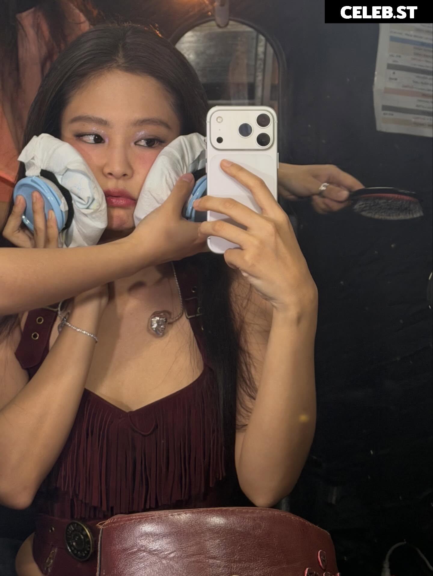 Jennie | BLΛƆKPIИK (Blackpink) Image 23836711