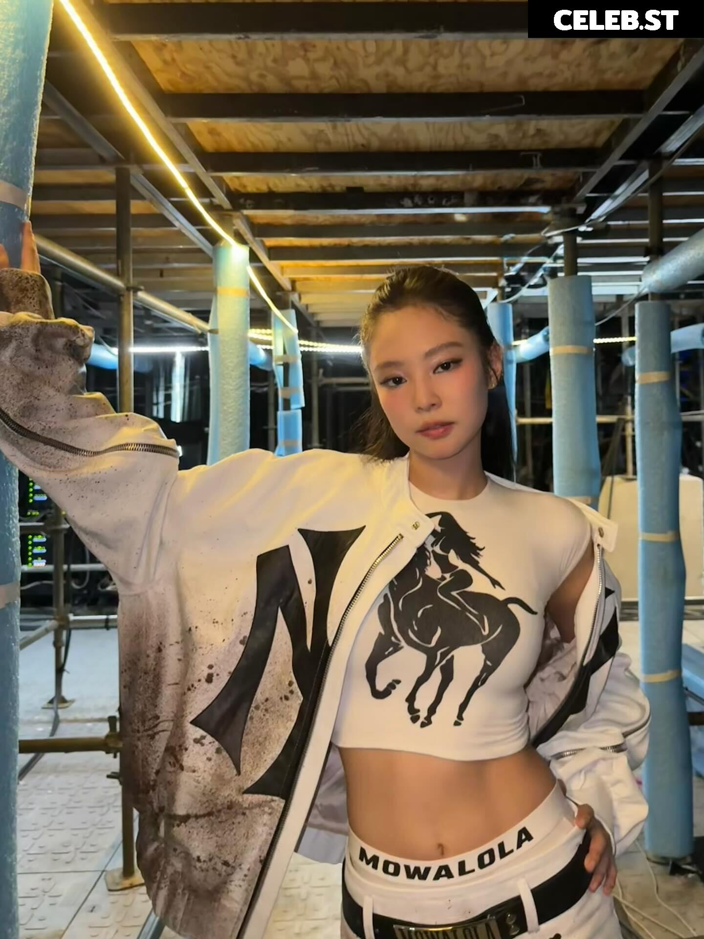 Jennie | BLΛƆKPIИK (Blackpink) Image 23836714