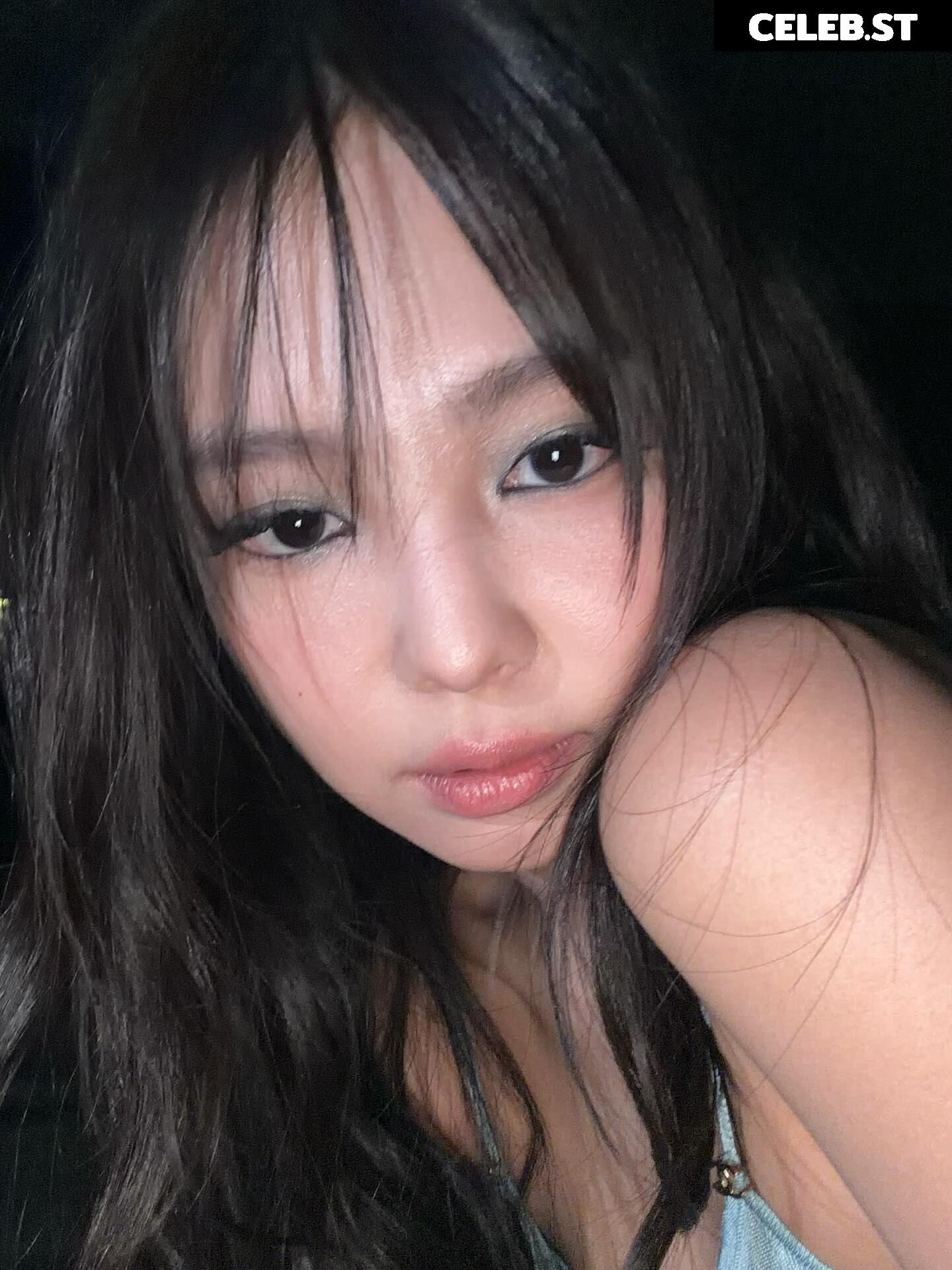 Jennie | BLΛƆKPIИK (Blackpink) Image 23836642