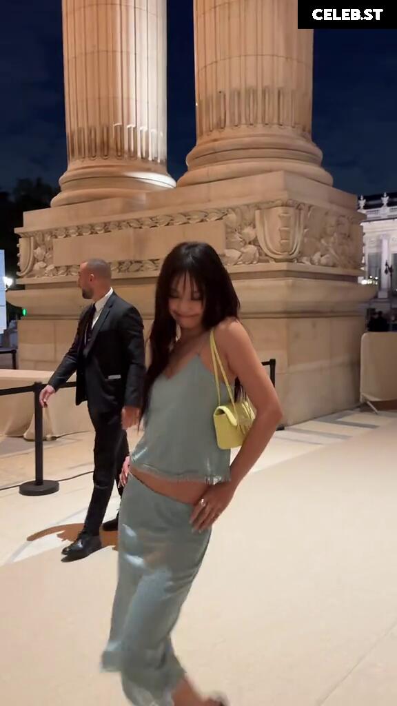 Jennie | BLΛƆKPIИK (Blackpink) Image 23836671