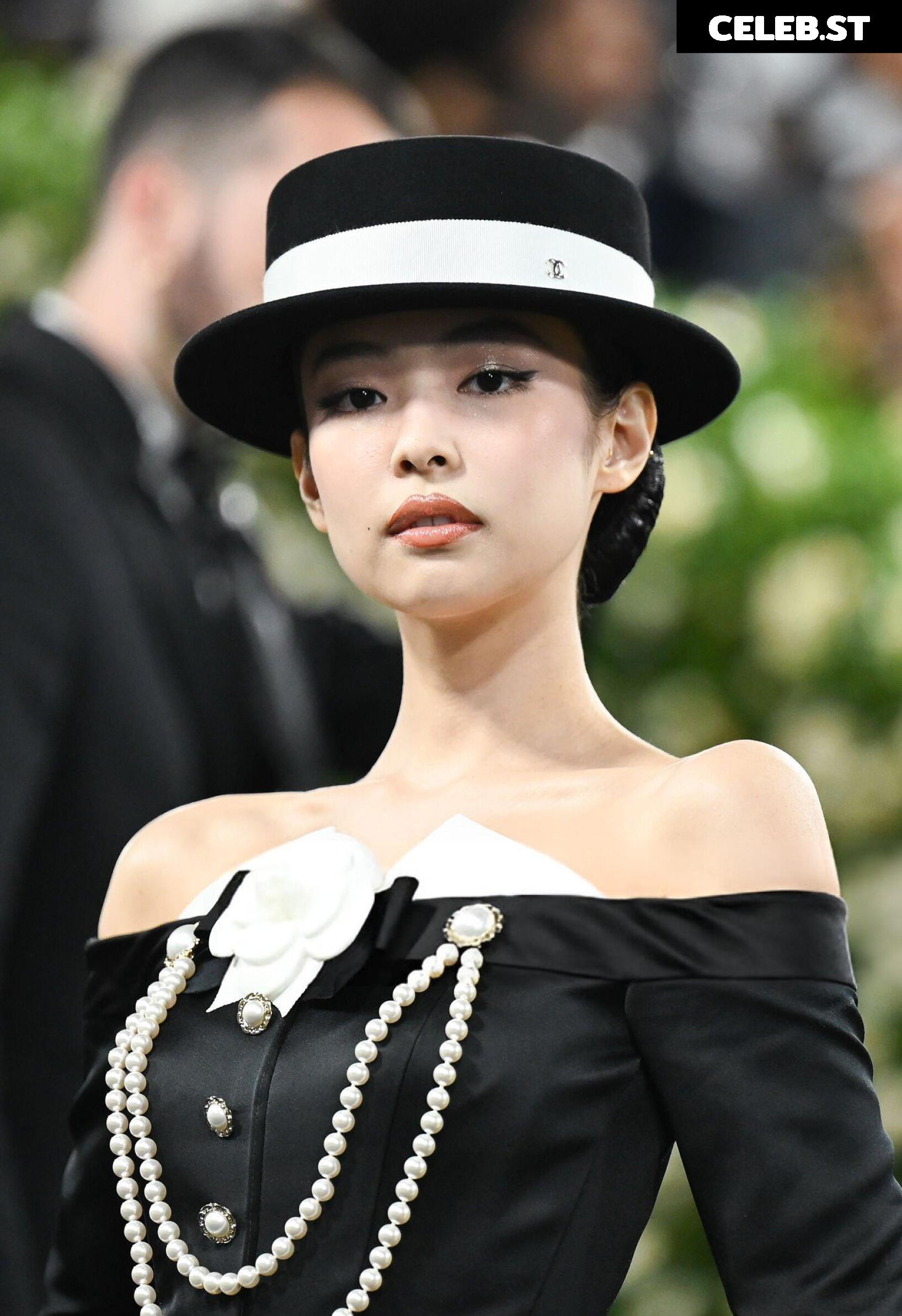 Jennie | BLΛƆKPIИK (Blackpink) Image 23836106