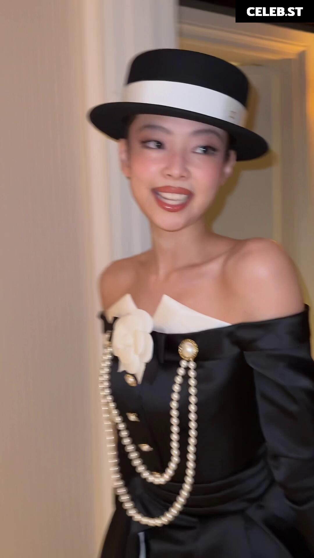 Jennie | BLΛƆKPIИK (Blackpink) Image 23836175
