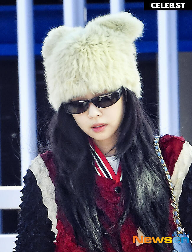 Jennie | BLΛƆKPIИK (Blackpink) Image 23836016