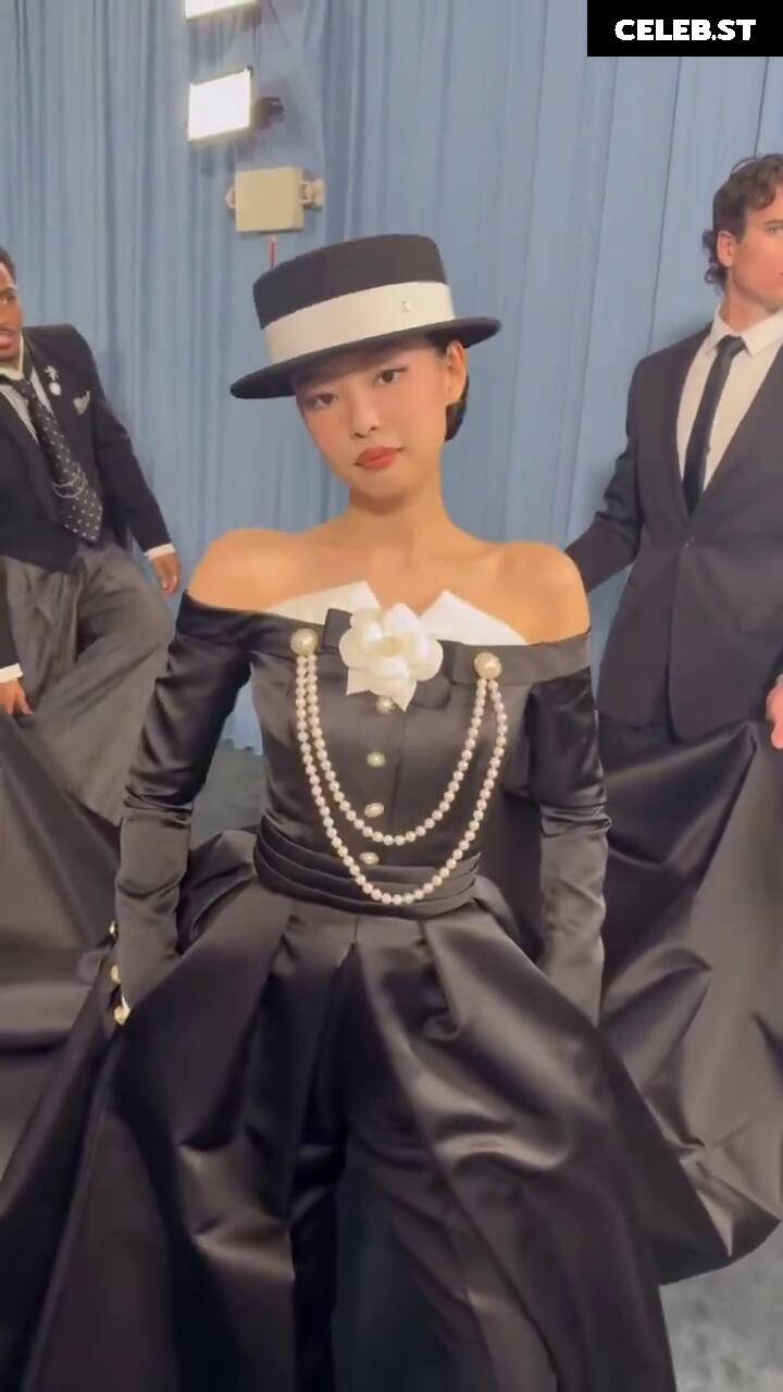 Jennie | BLΛƆKPIИK (Blackpink) Image 23836069