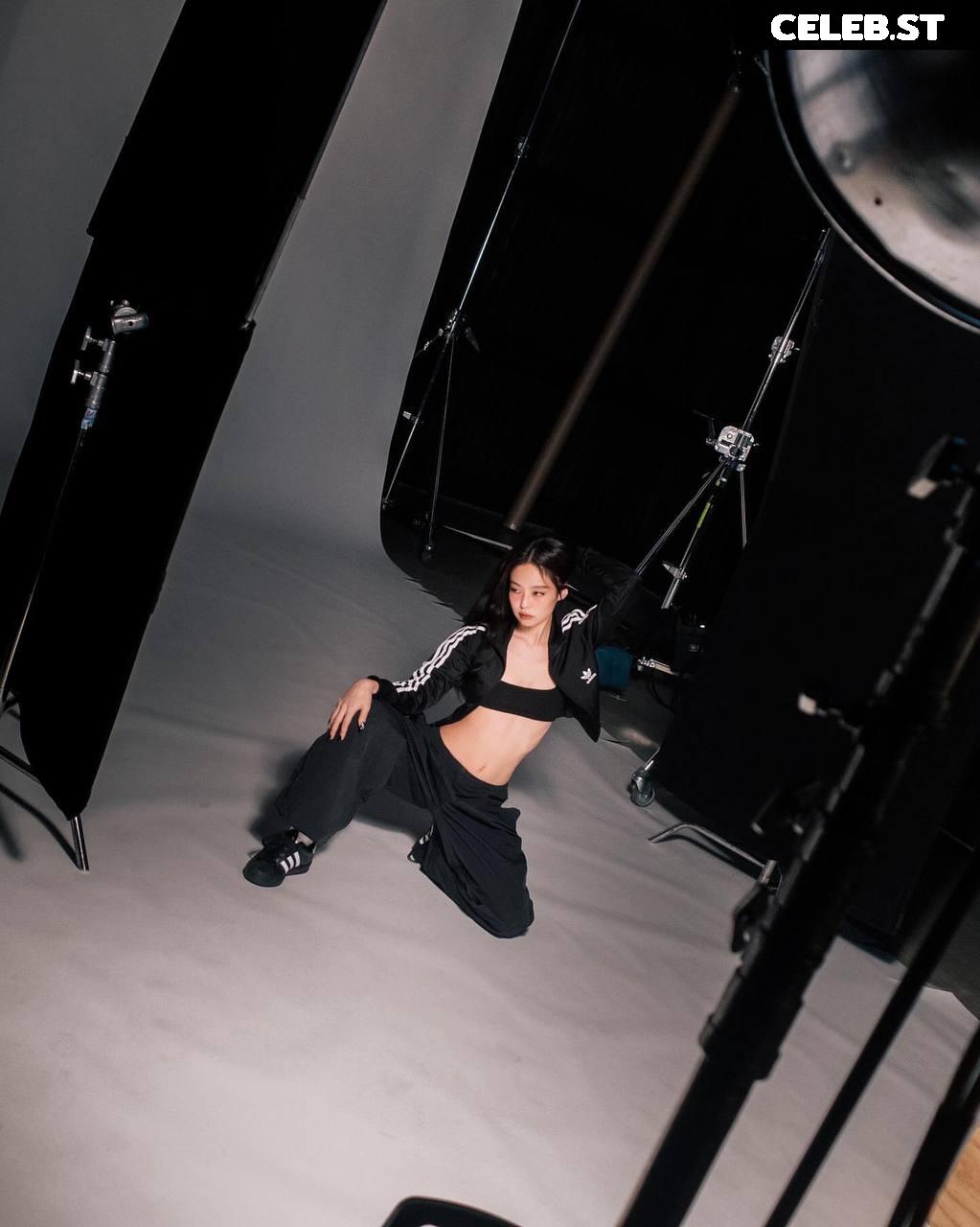 Jennie | BLΛƆKPIИK (Blackpink) Image 23836383