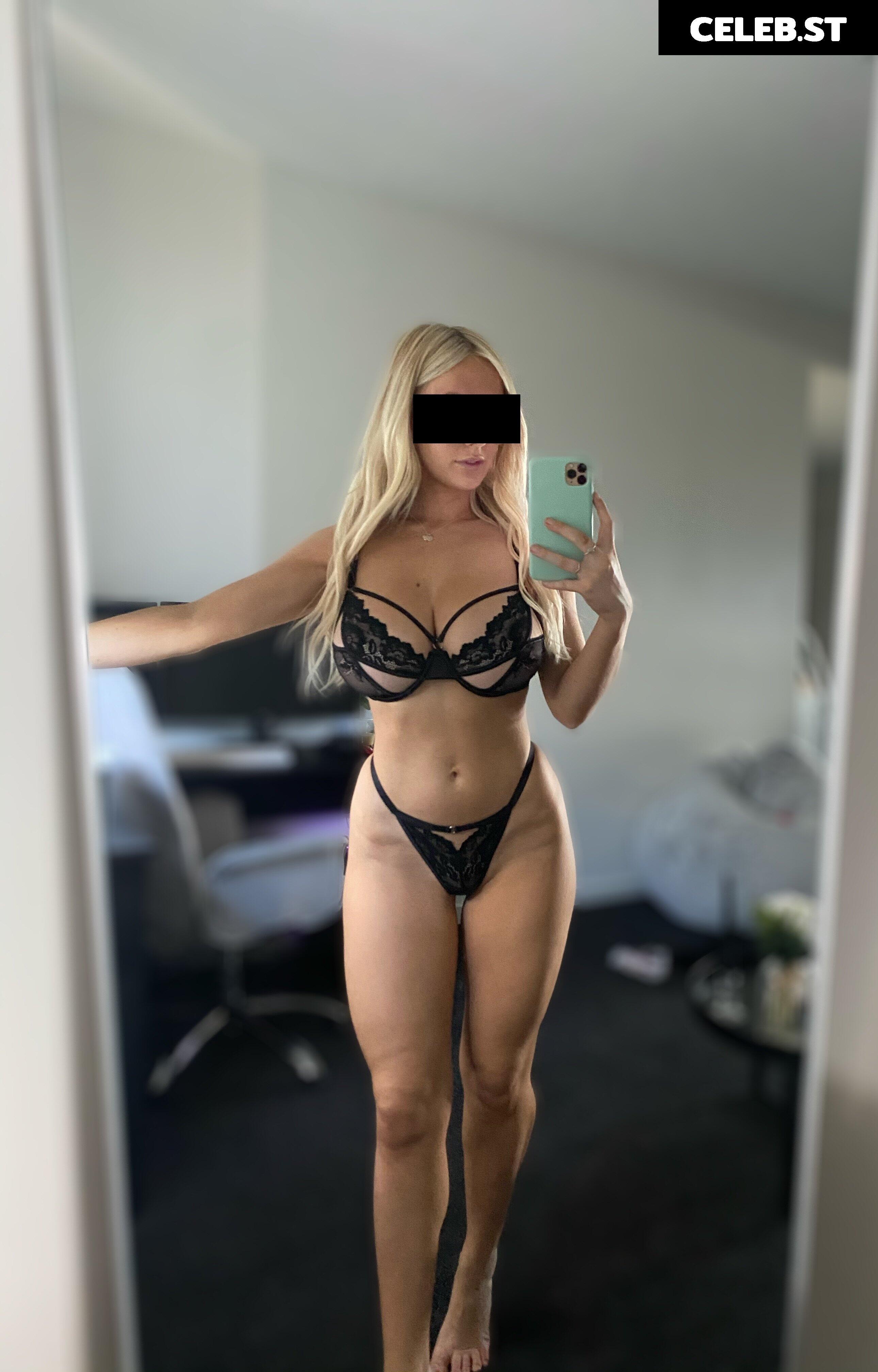 WettMelons Image 2383638