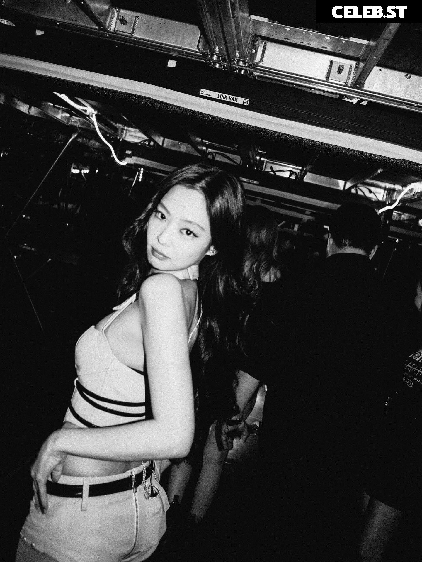 Jennie | BLΛƆKPIИK (Blackpink) Image 23836358