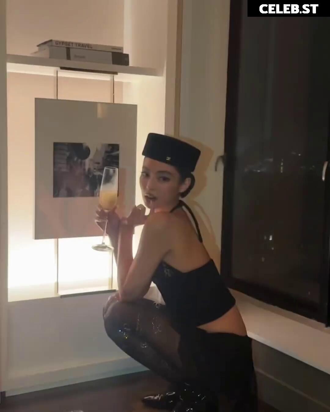 Jennie | BLΛƆKPIИK (Blackpink) Image 23836264