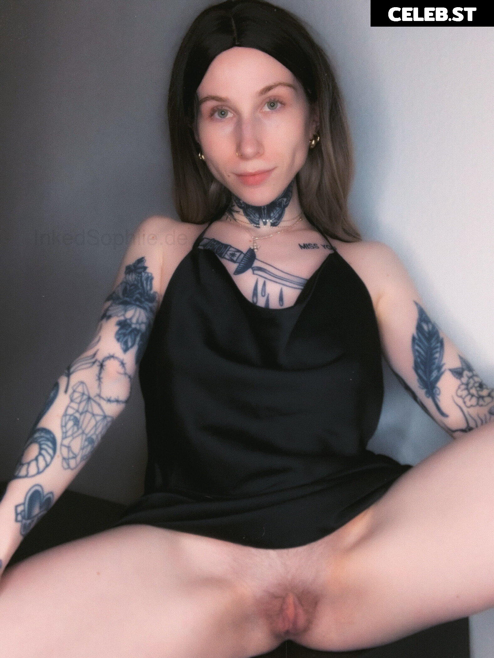 InkedSophiie Image 2383391