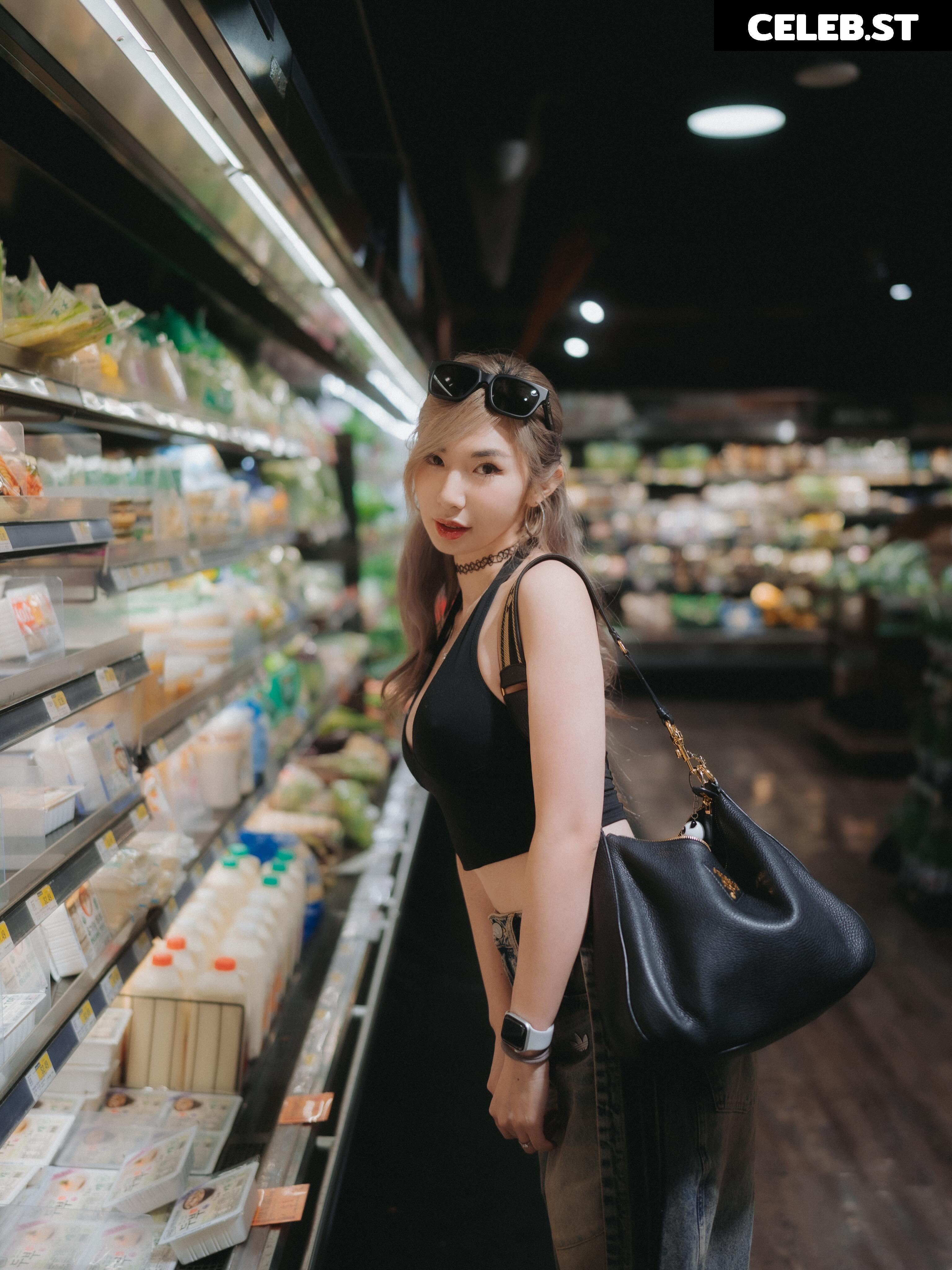 Leena (Aileena) Xu Image 23832301