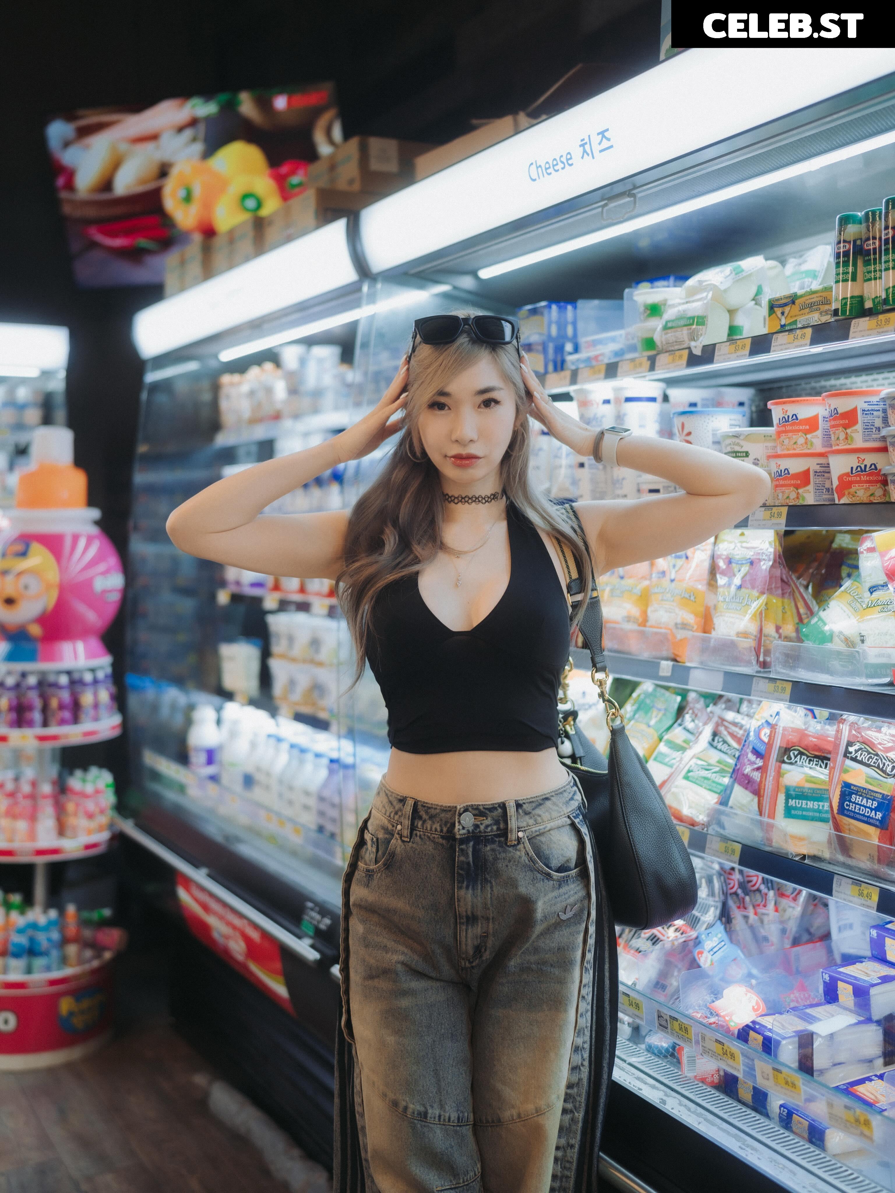 Leena (Aileena) Xu Image 23832297