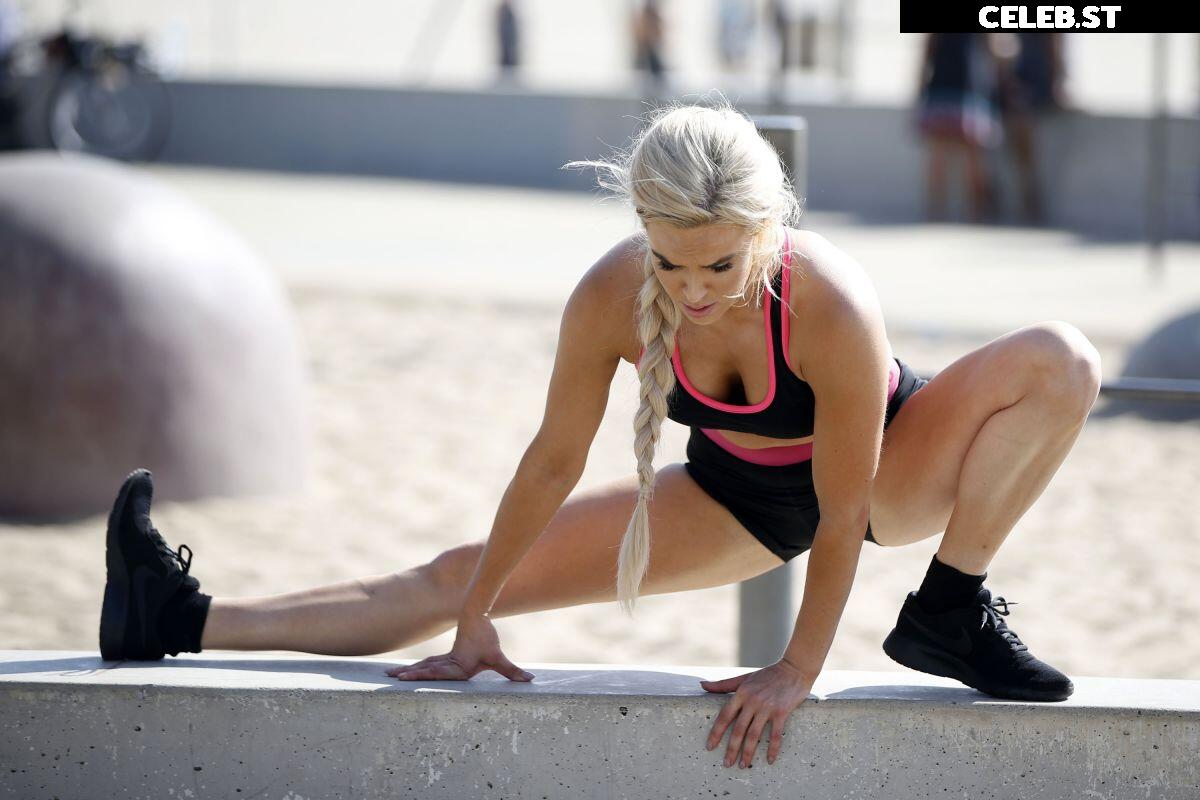 WWE Lana / CJ Perry Image 23839637