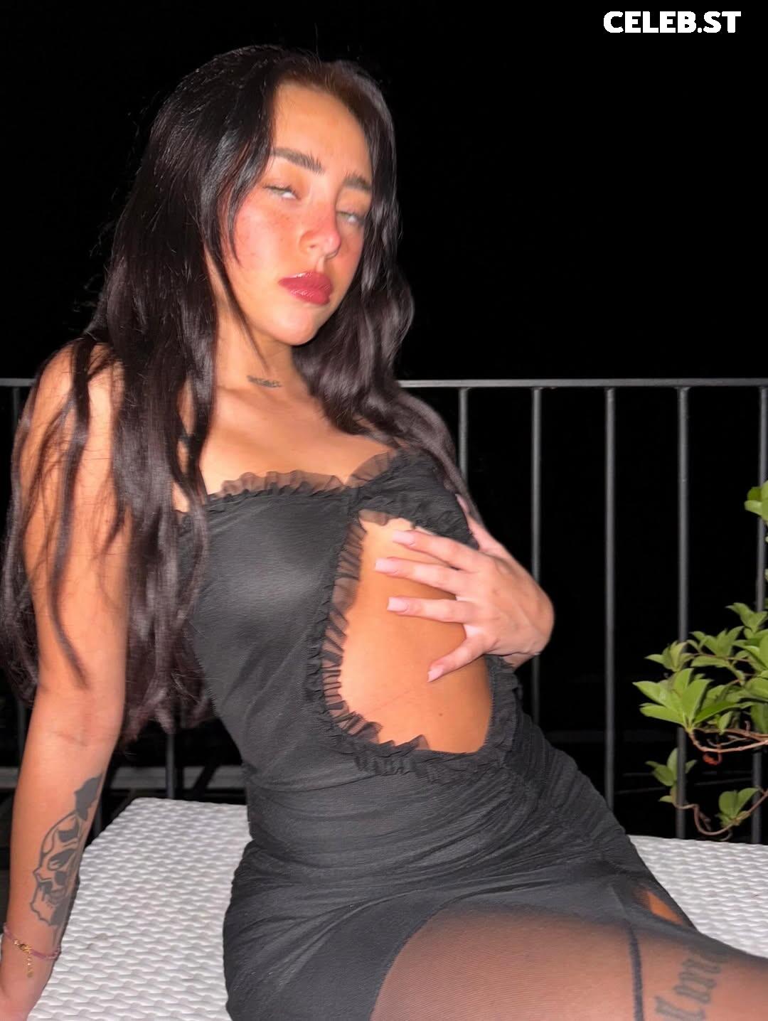nicki nicole Image 23839201