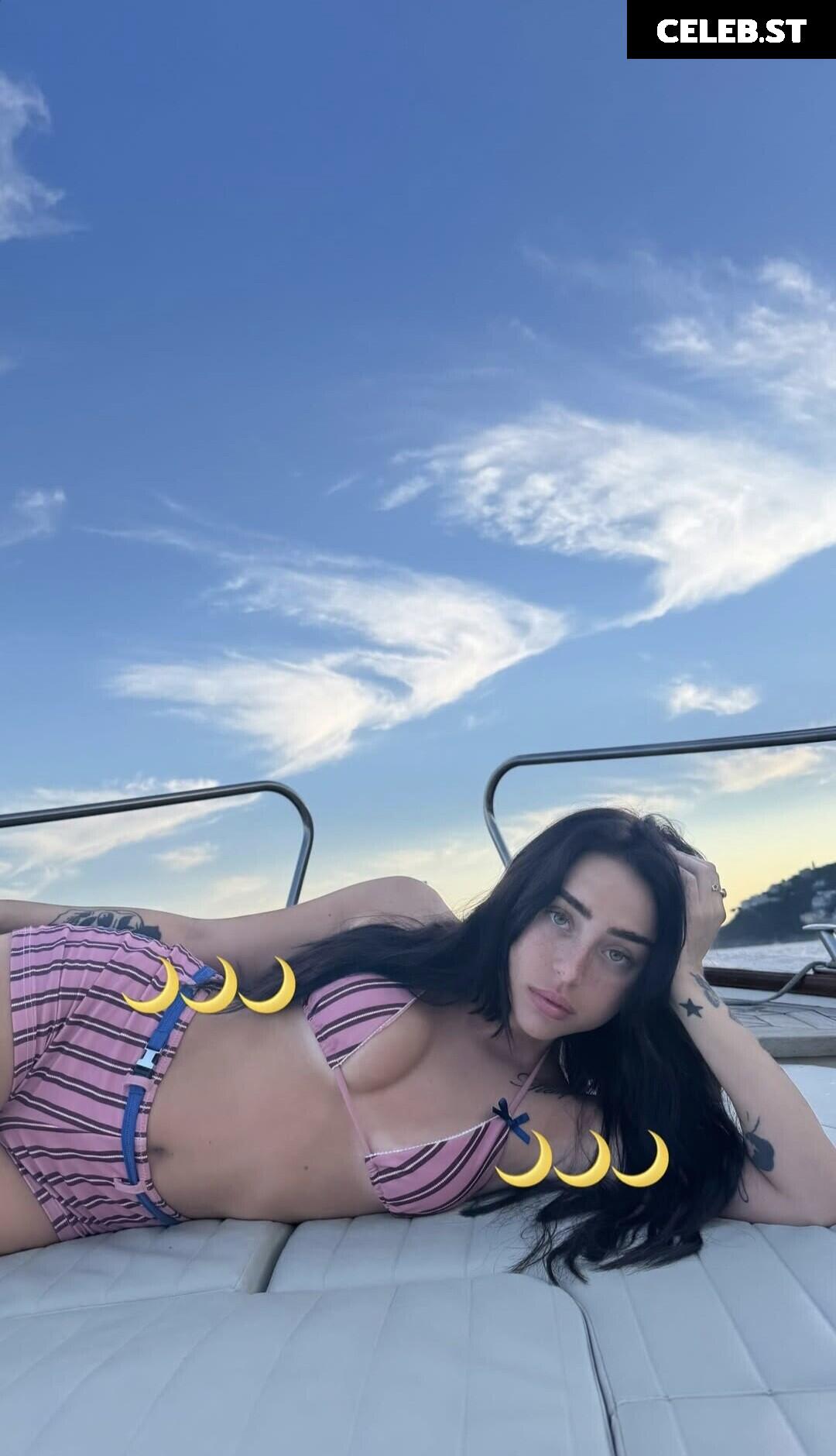 nicki nicole Image 23839205