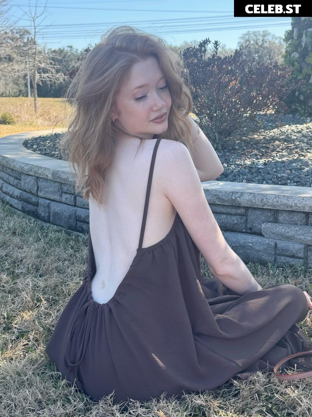Makenna Kelly / Lifewithmak Image 23805563