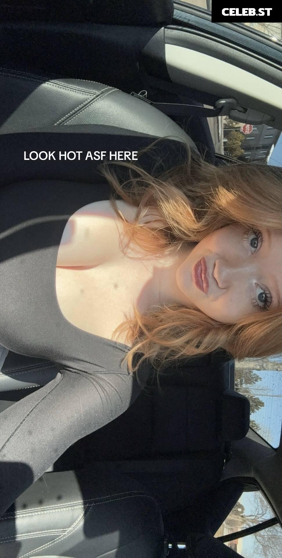 Makenna Kelly / Lifewithmak Image 23805039