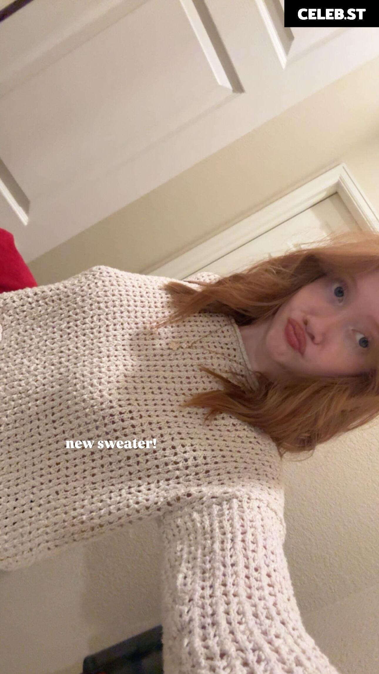 Makenna Kelly / Lifewithmak Image 23805399