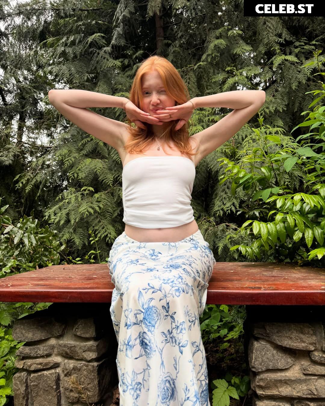 Makenna Kelly / Lifewithmak Image 23805331